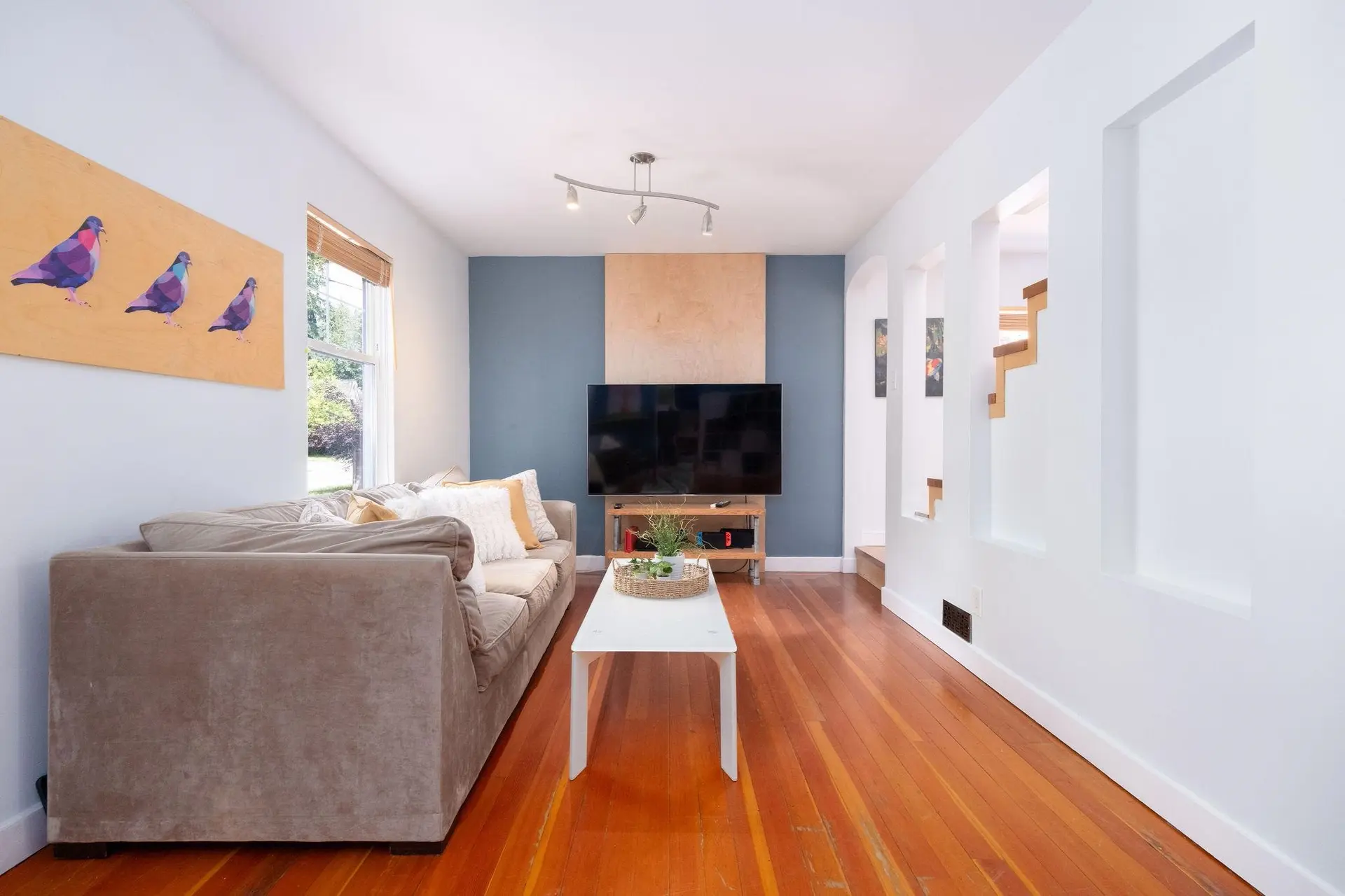 Property at 1075 Gladwin Drive, North Vancouver, BC