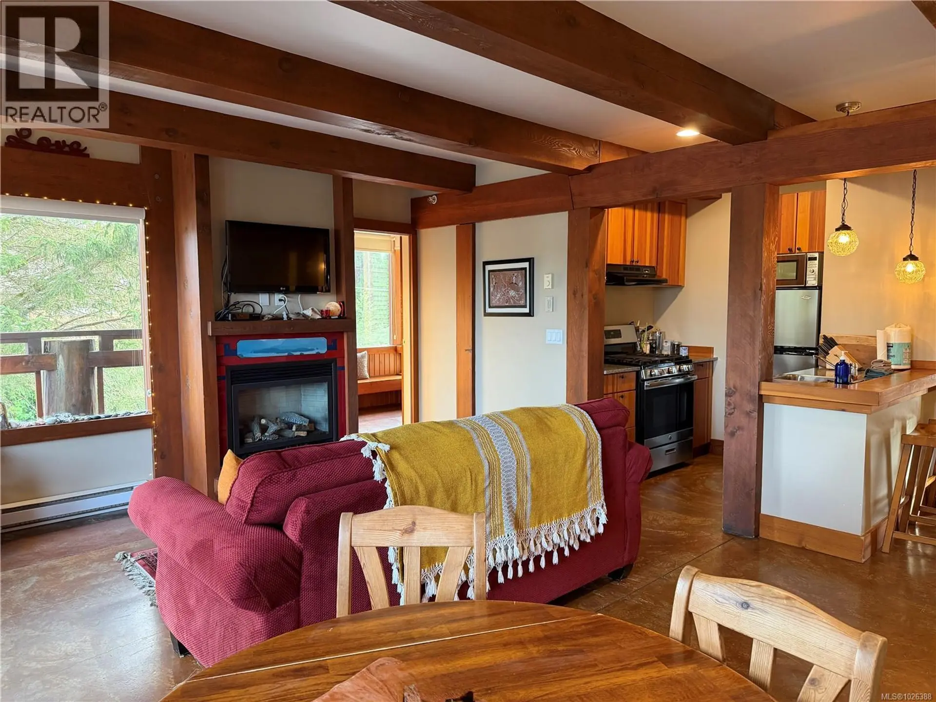 #206 1645 Cedar Rd - Image 3