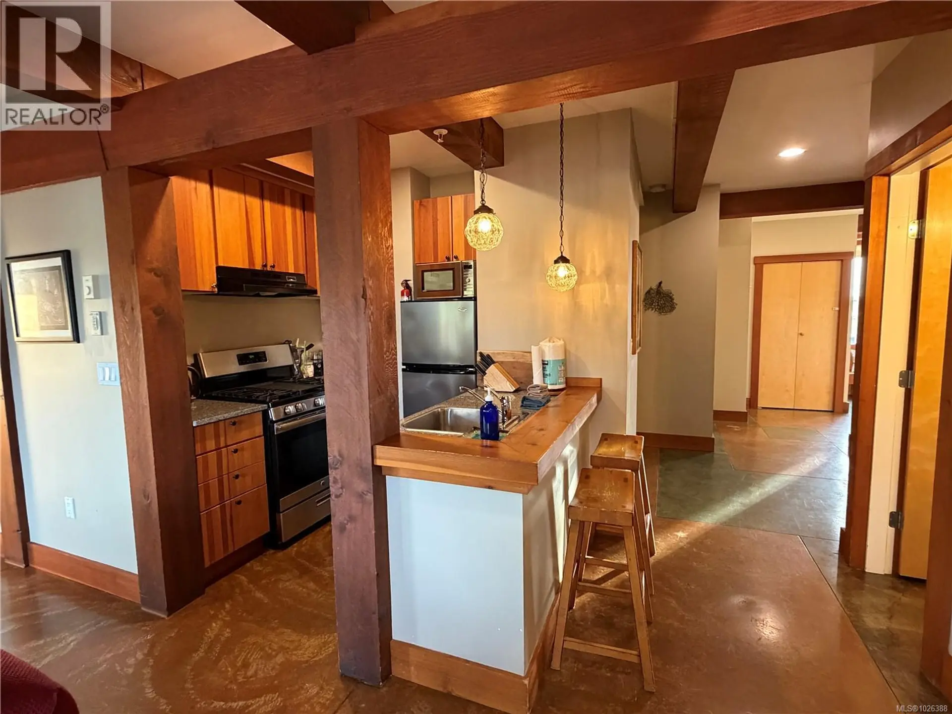 #206 1645 Cedar Rd - Image 5