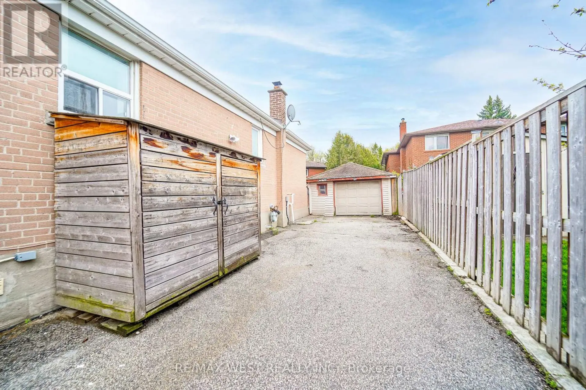 23 IRWIN ROAD - Image 13