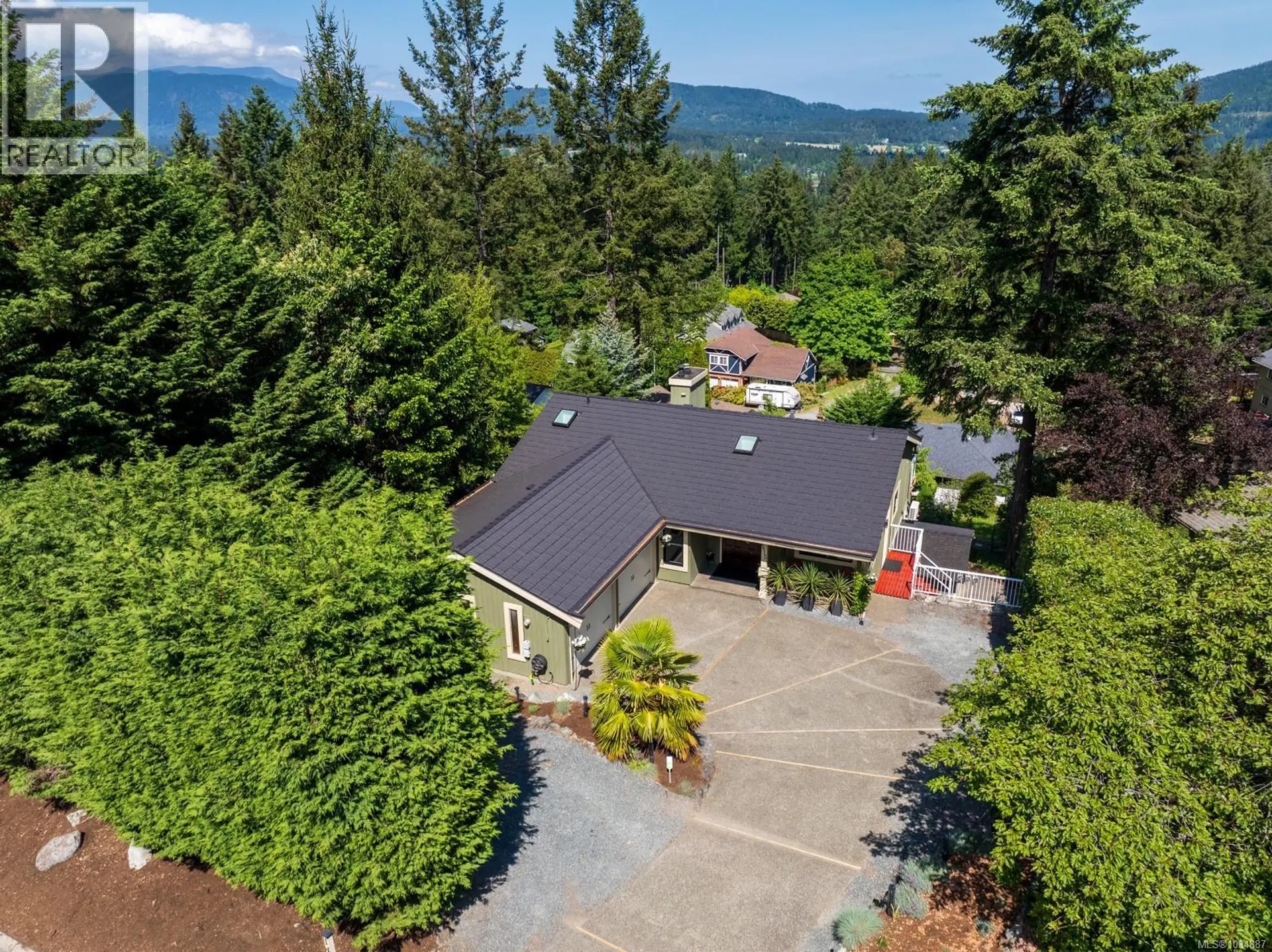Property at 1415 Kingsview Rd, Duncan, BC