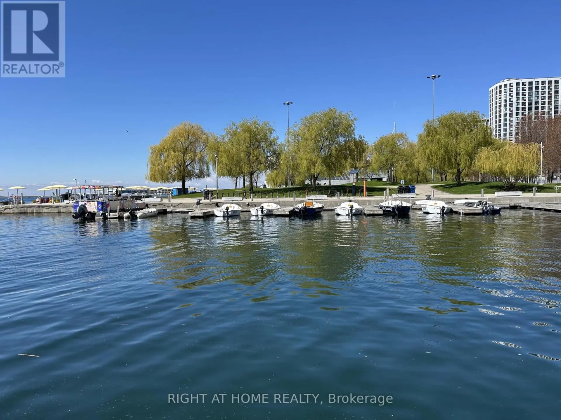 #1608 250 QUEENS QUAY W - Image 15