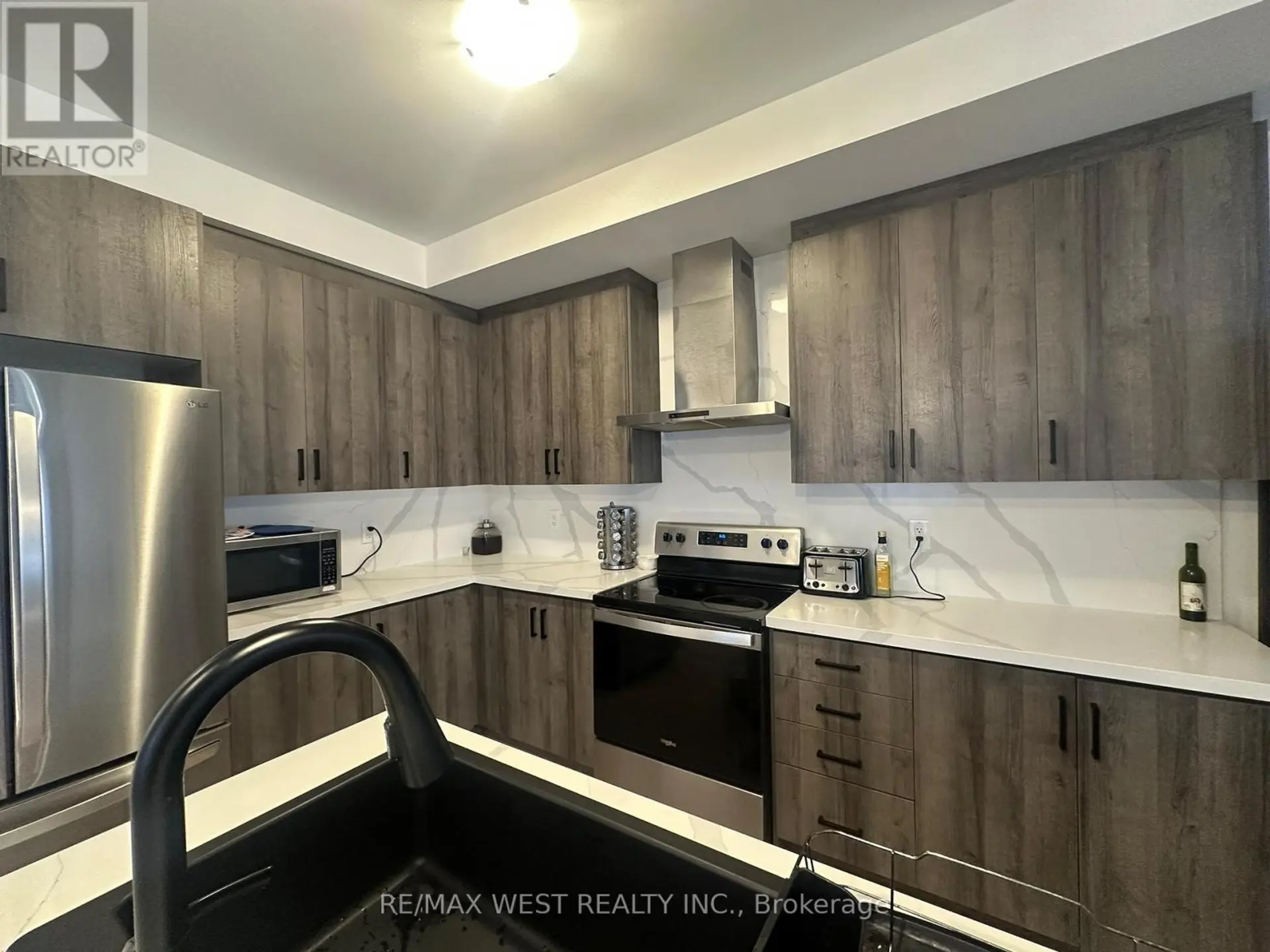 131 GUELPH STREET - Image 6