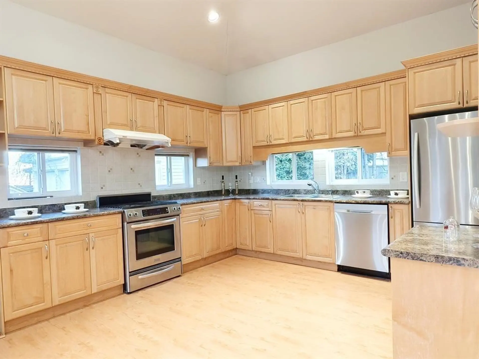 7668 Wheater Court - Image 6