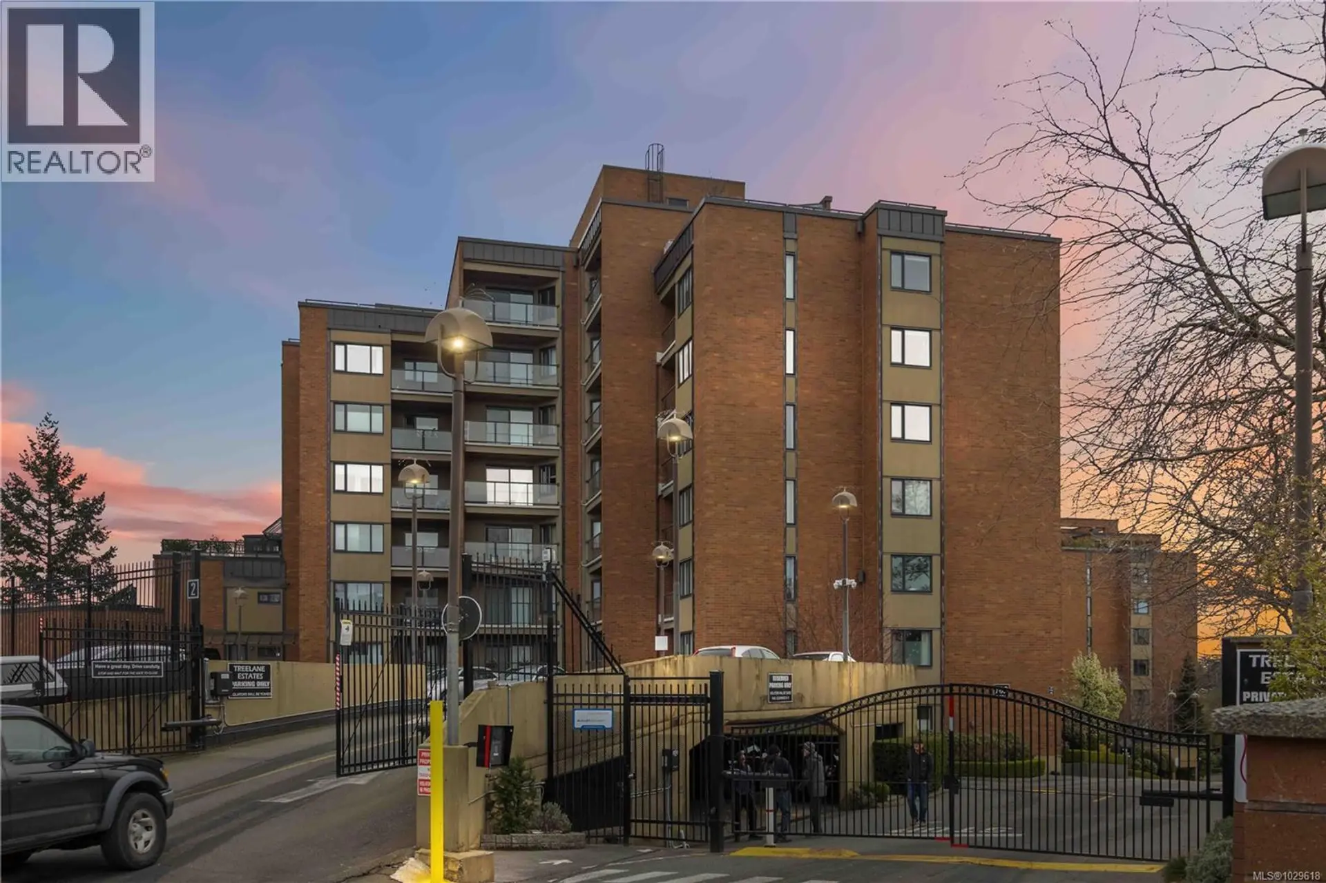 Property at #508 103 Gorge Rd E, Victoria, BC