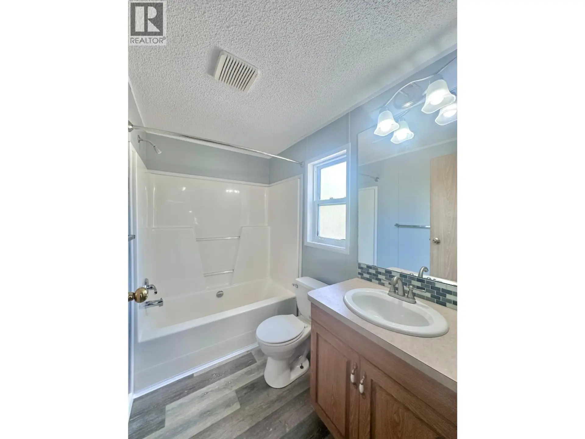 845 BEAVEN CRESCENT - Image 11
