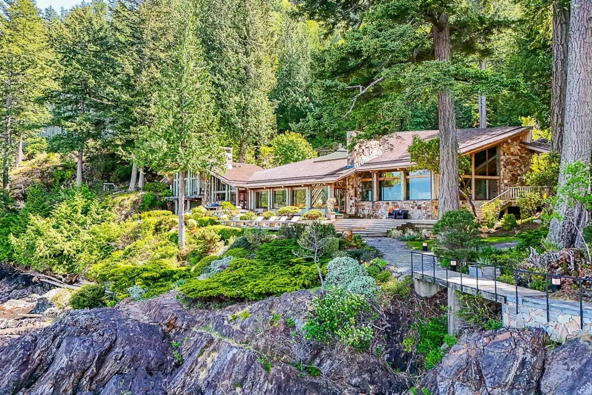 Property at 370-374 Smugglers Cove Road, Bowen Island, BC
