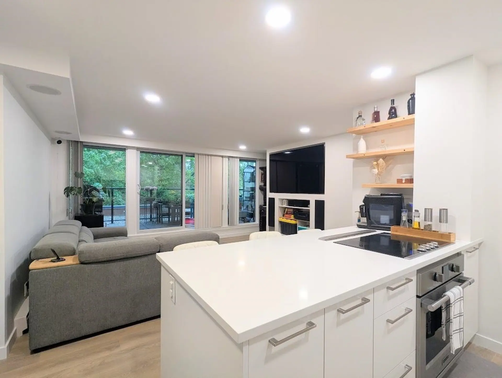#T6903 3980 Carrigan Court - Image 7