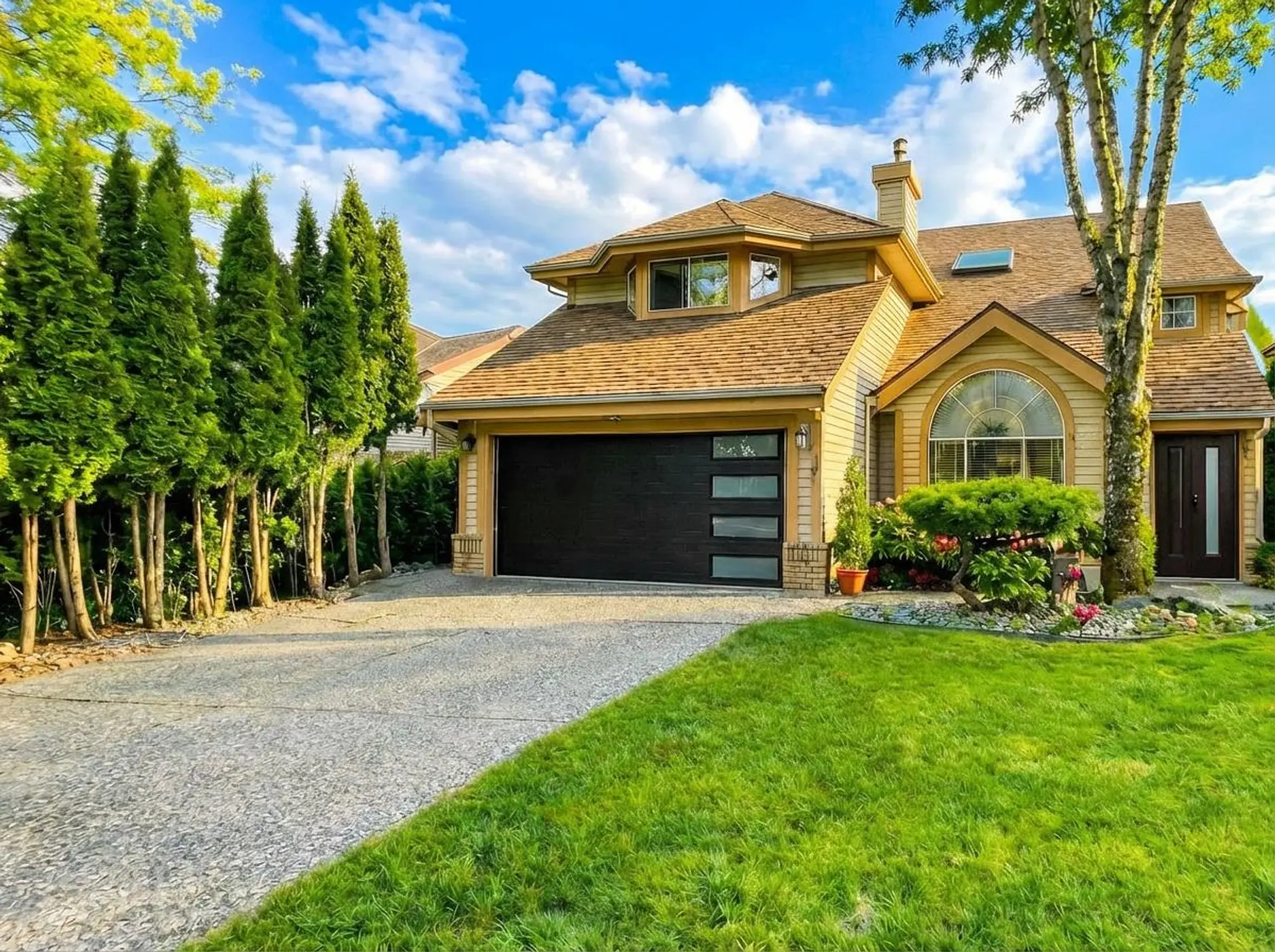Property at 1476 Lansdowne Drive, Coquitlam, BC