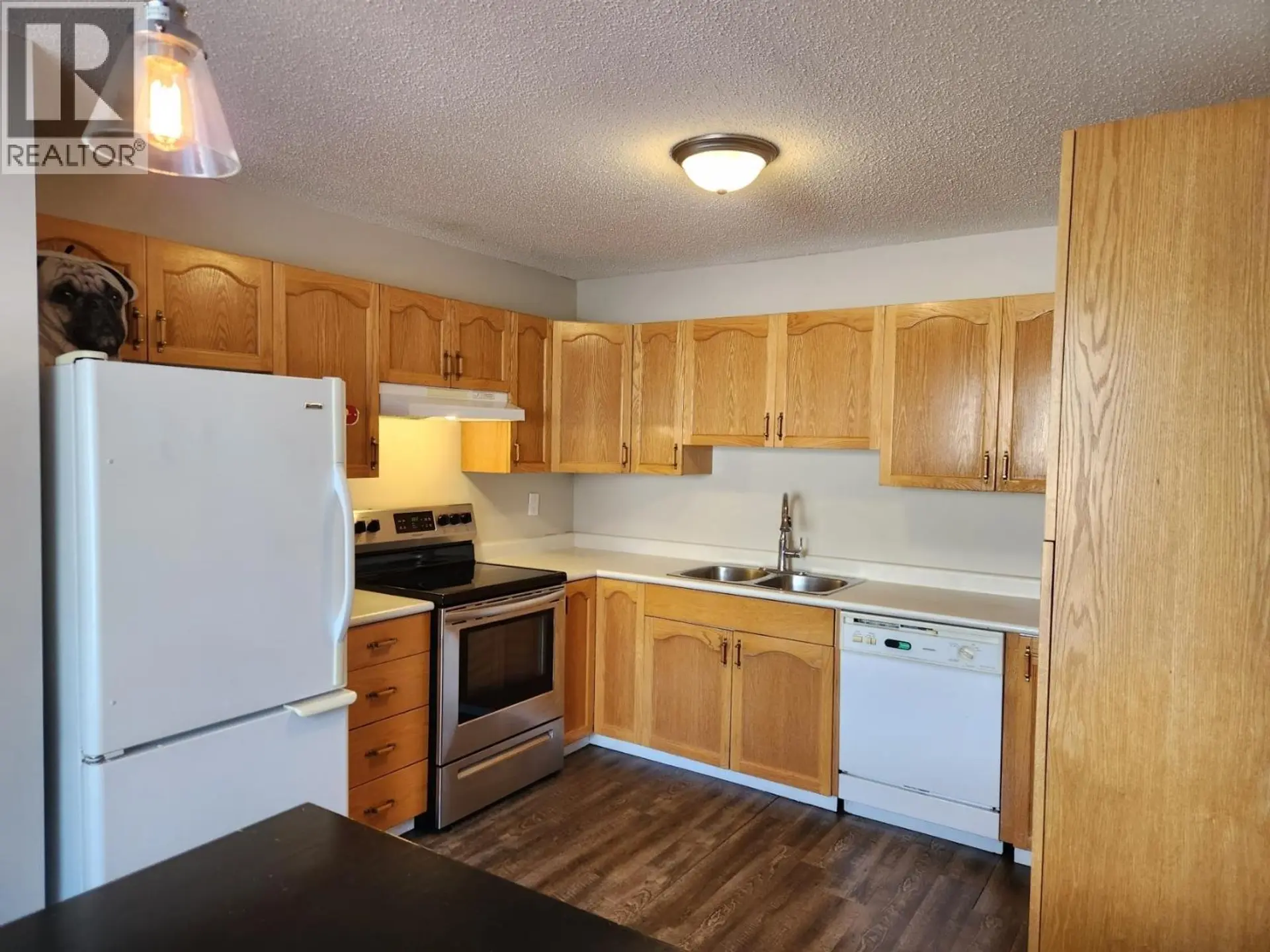 #121 3233 W MCGILL CRESCENT - Image 4