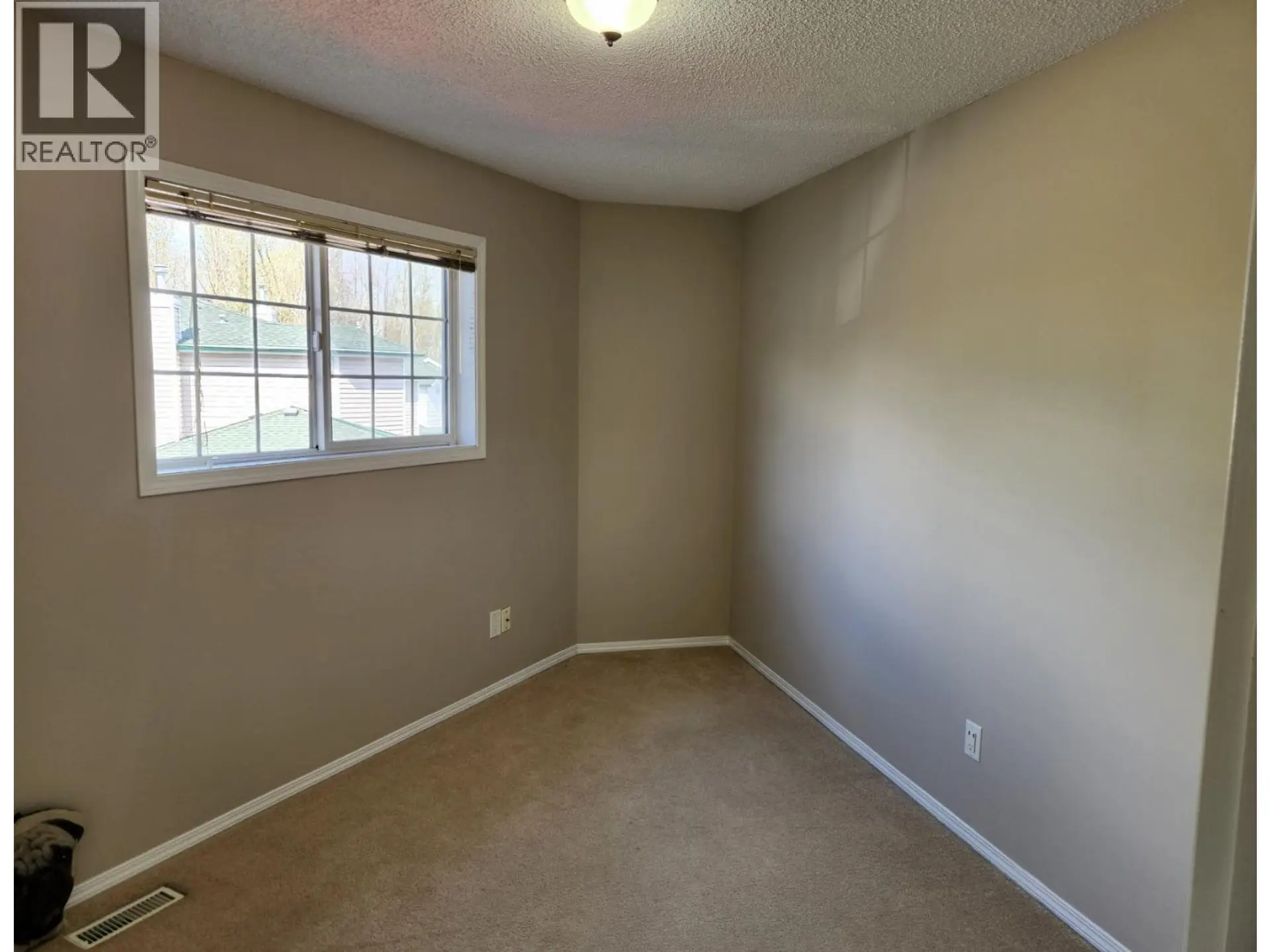 #121 3233 W MCGILL CRESCENT - Image 10
