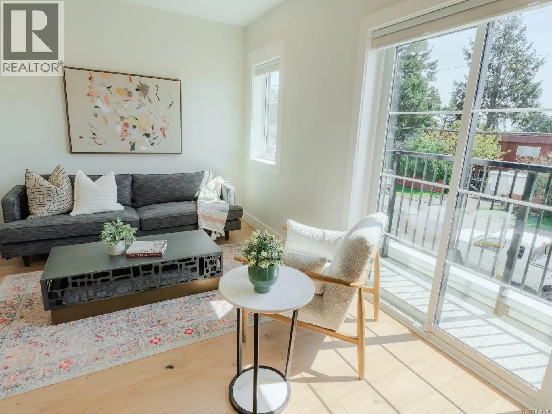 #5 1830 Allenby St - Image 5