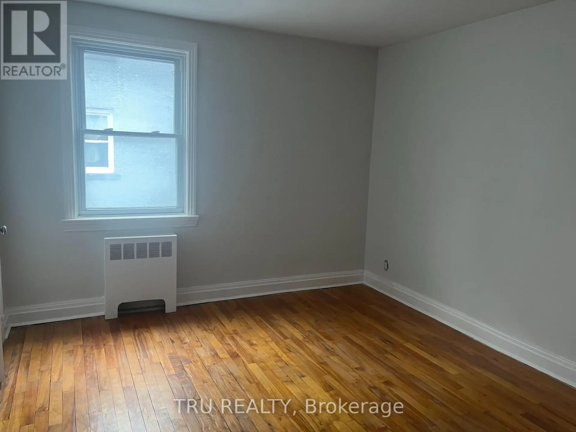 #3 384 BLAKE BOULEVARD - Image 7