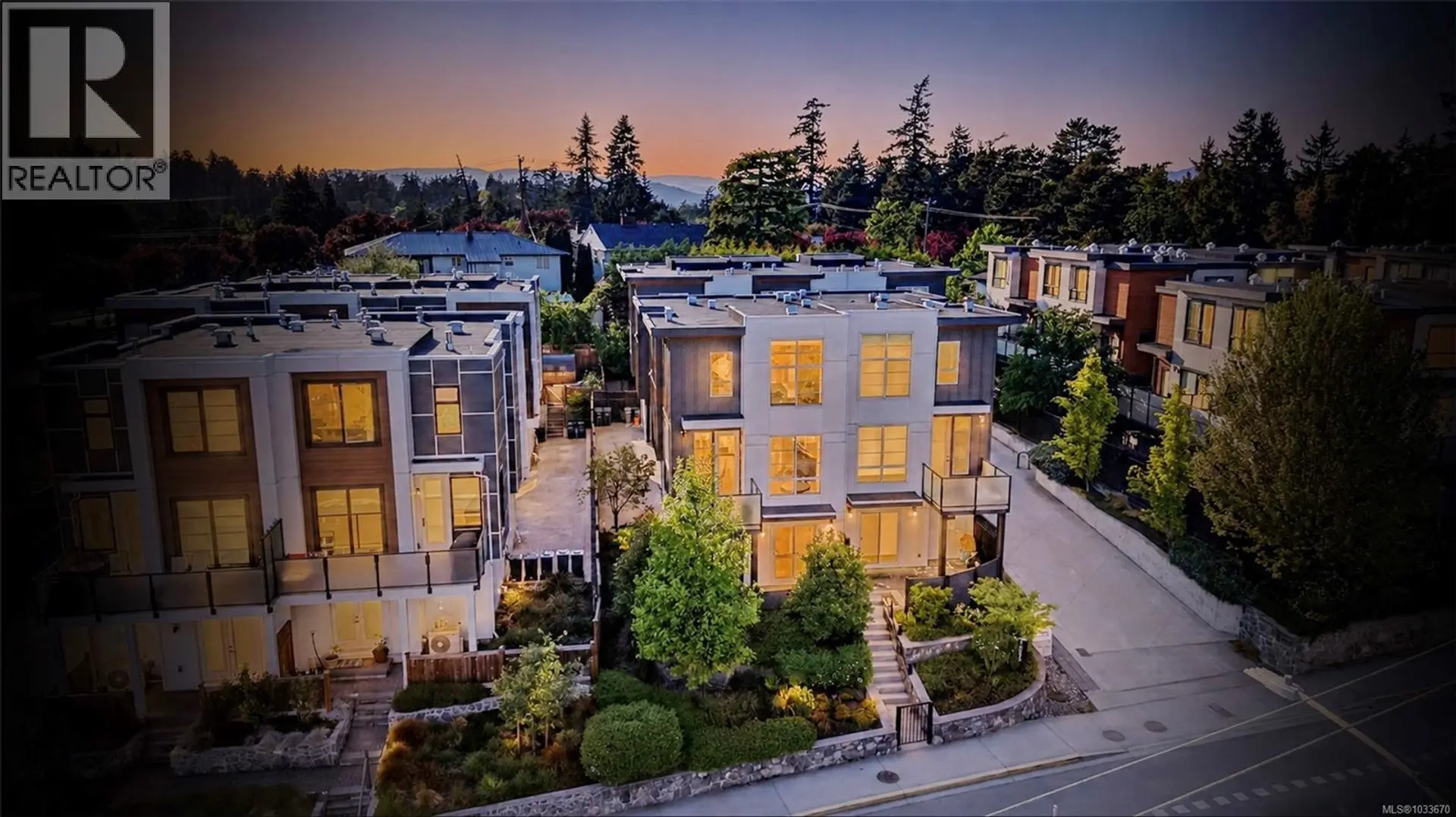 Property at #1 1052 Tillicum Rd, Esquimalt, BC