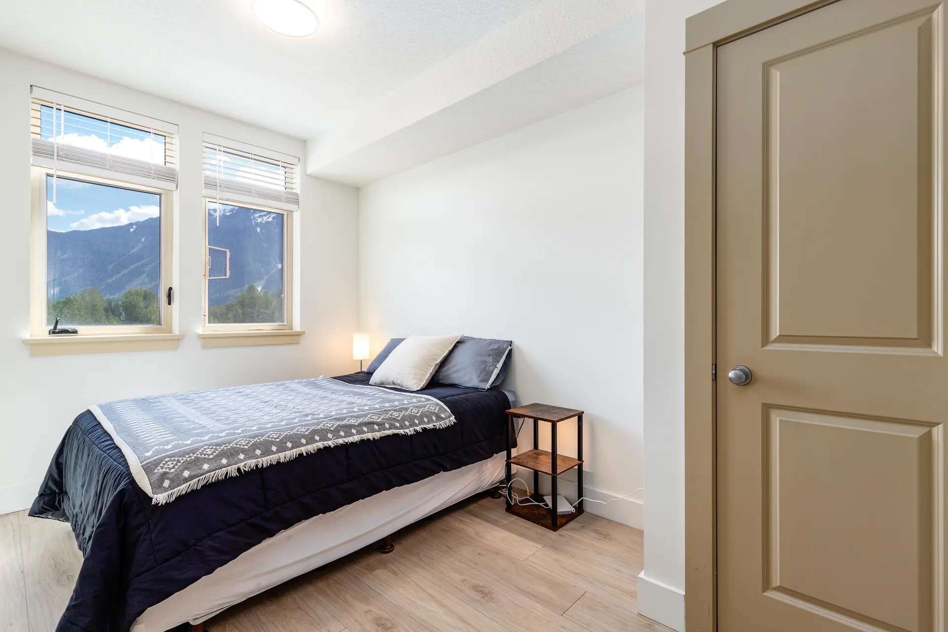 #309 7330 Arbutus Street - Image 7