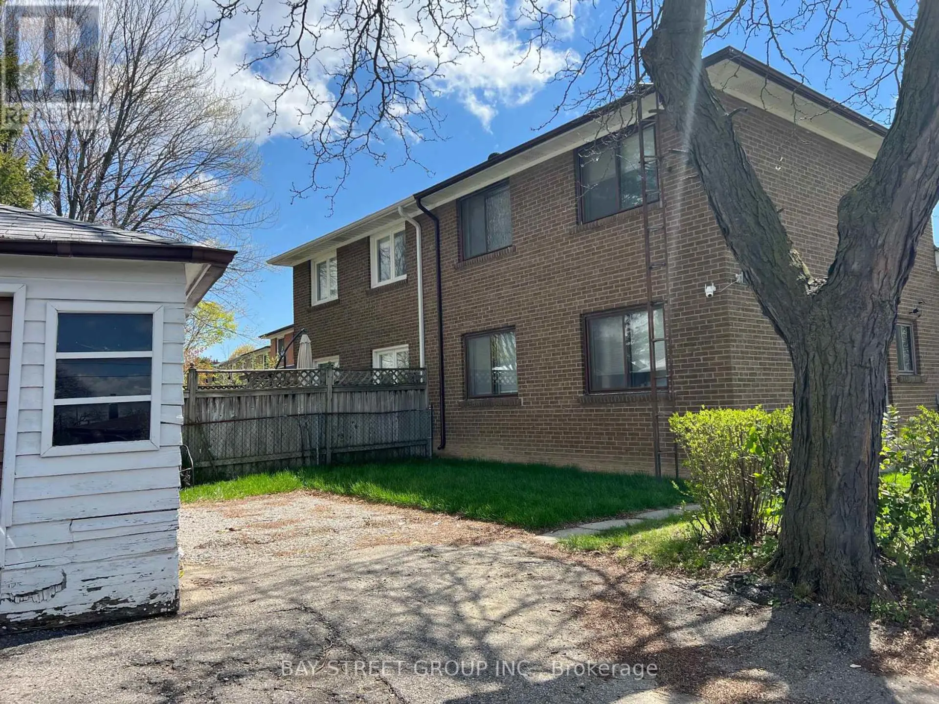 2 SLIDELL CRESCENT - Image 10