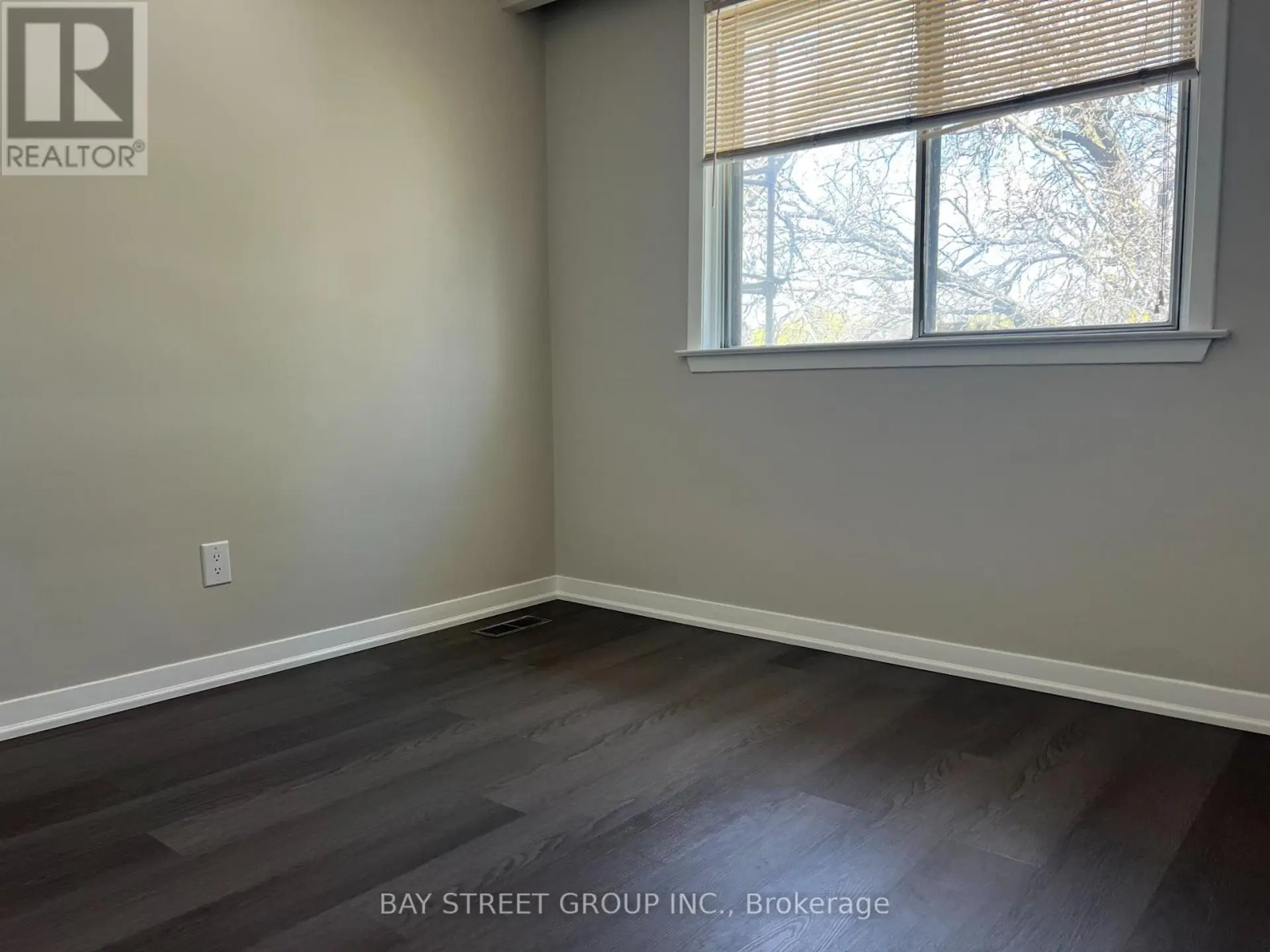 2 SLIDELL CRESCENT - Image 6