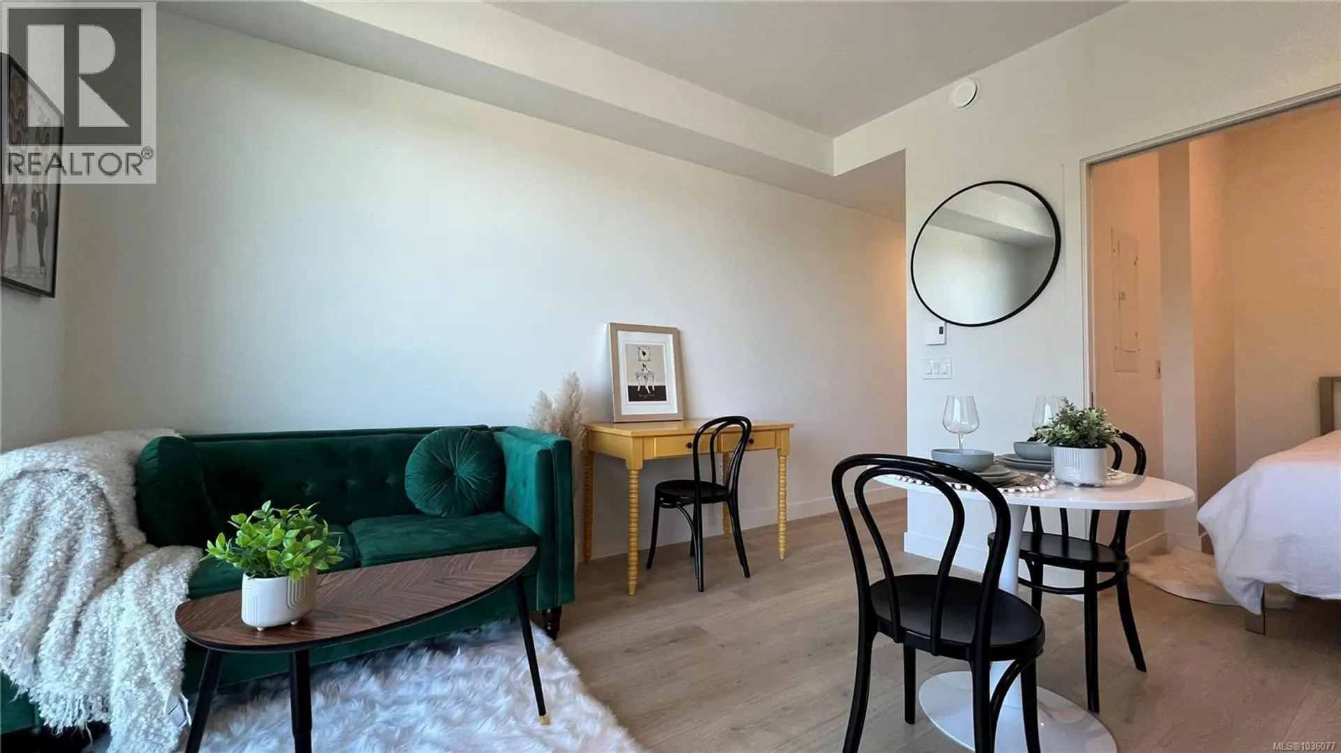 #404 1301 Hillside Ave - Image 3