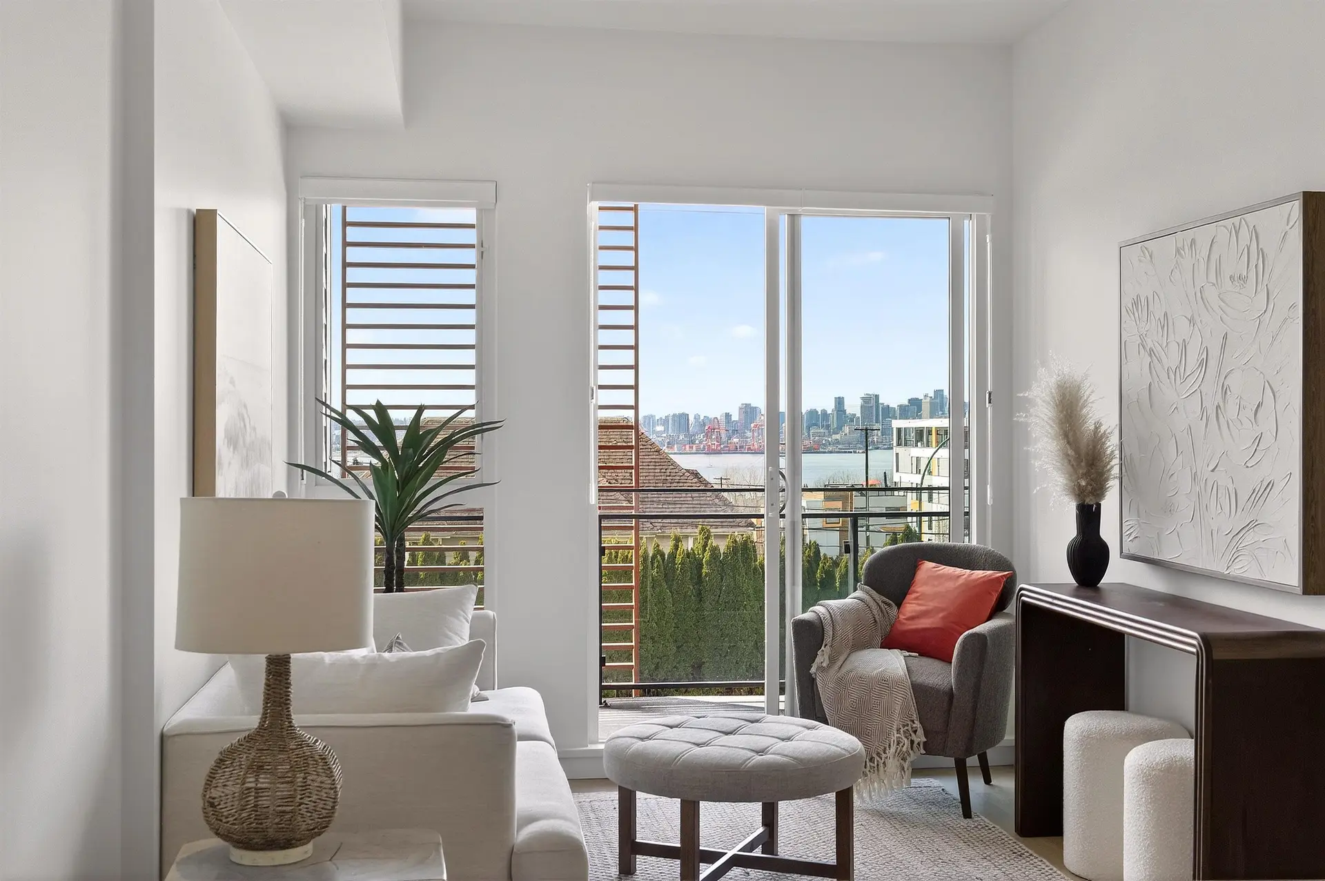 #101/202 422 E 3rd Street - Image 8