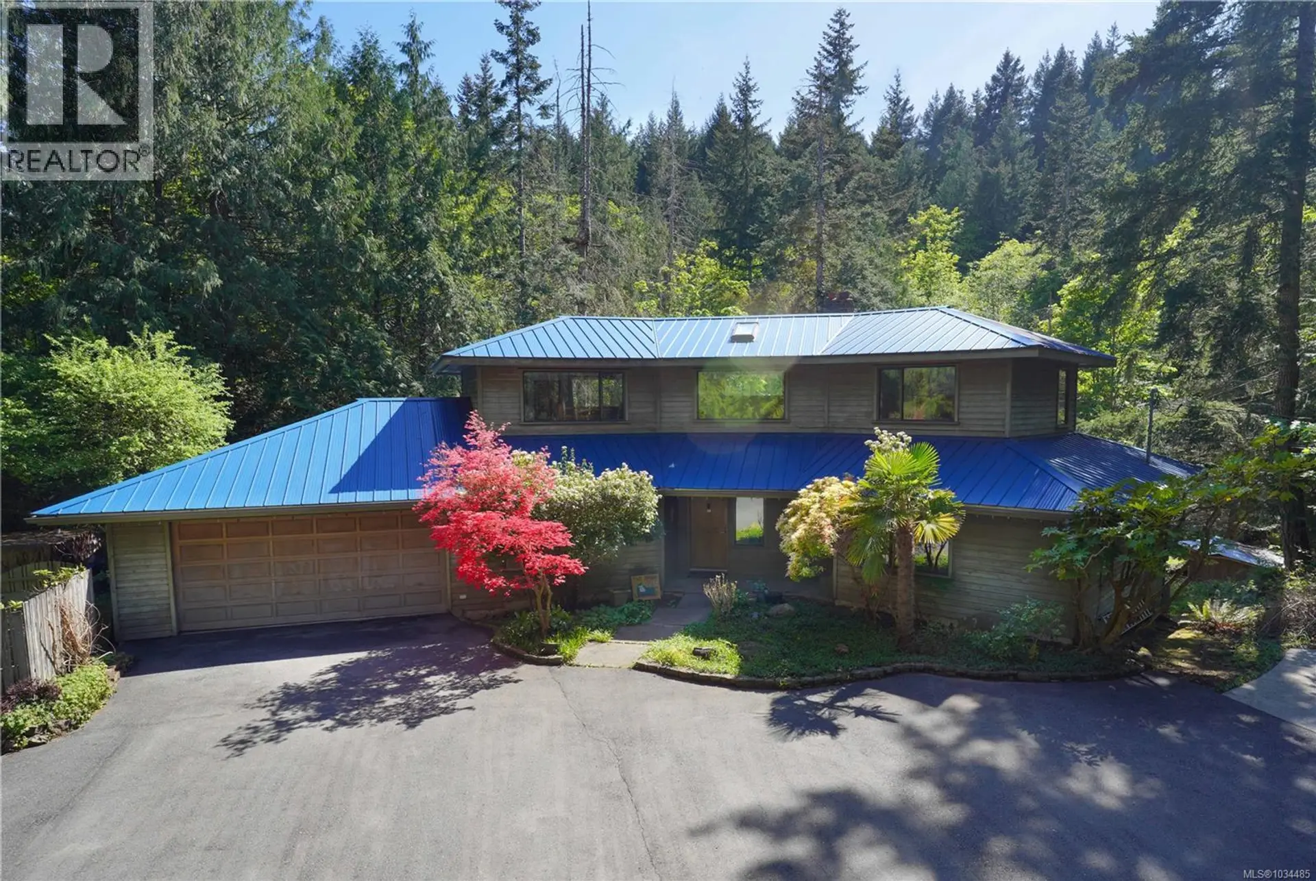 Property at 2216 North End Rd, Salt Spring, BC