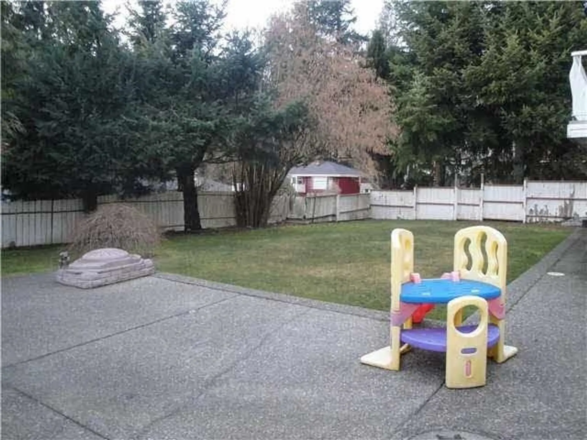 4497 Canterbury Crescent - Image 1