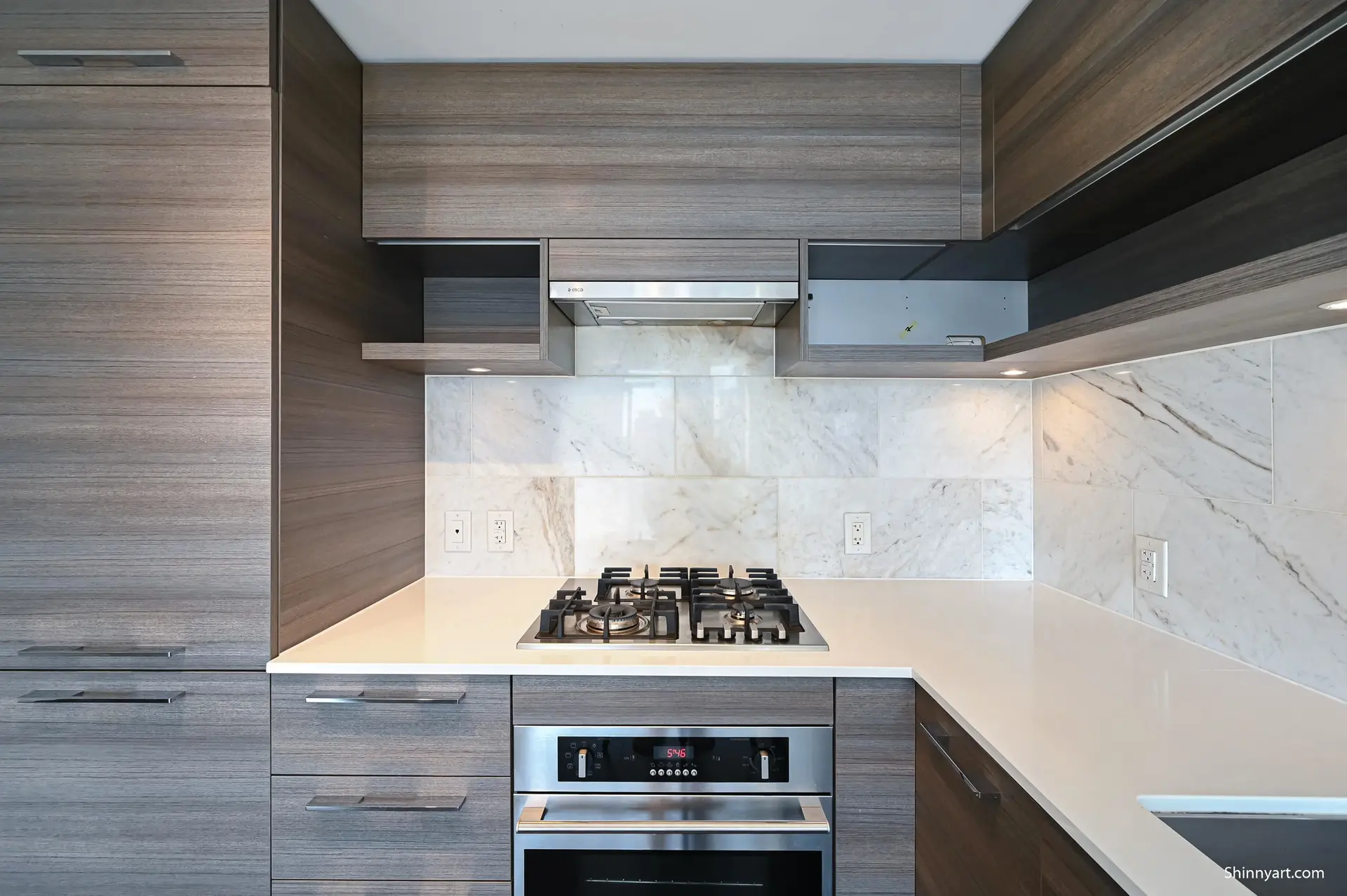 #601 570 Emerson Street - Image 6