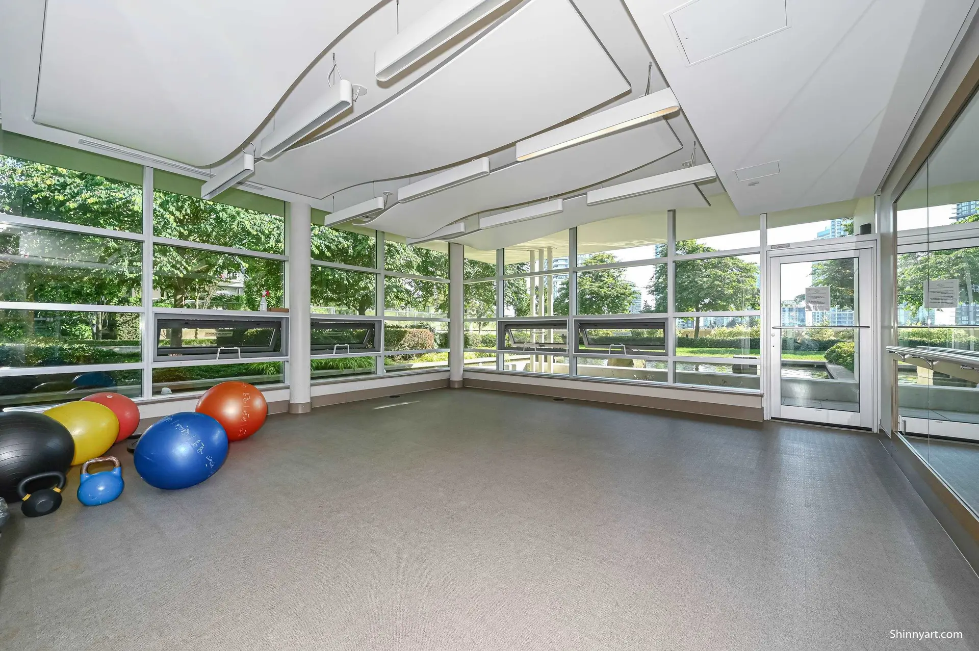 #601 570 Emerson Street - Image 18