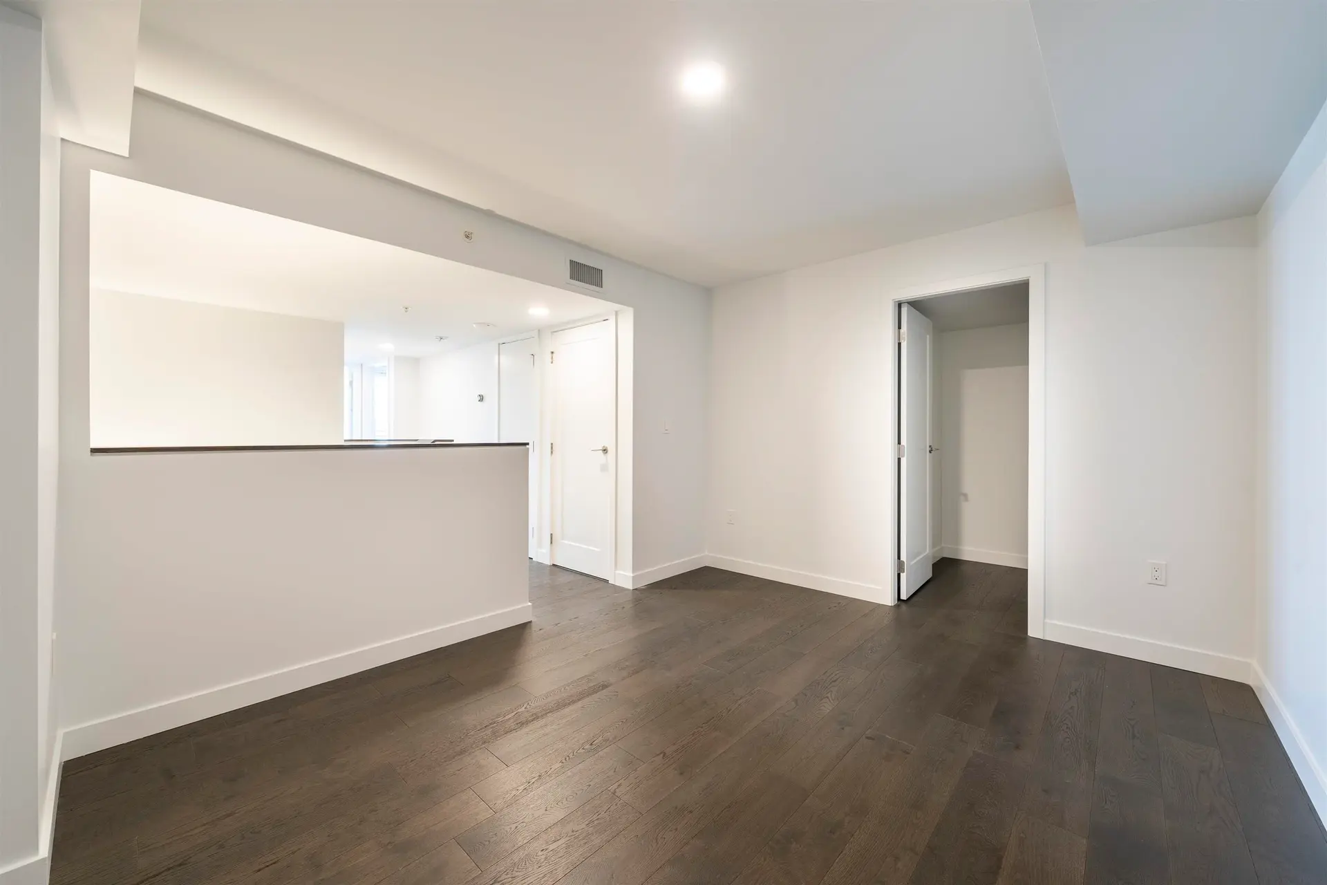 #TH13 3200 Corvette Way - Image 8