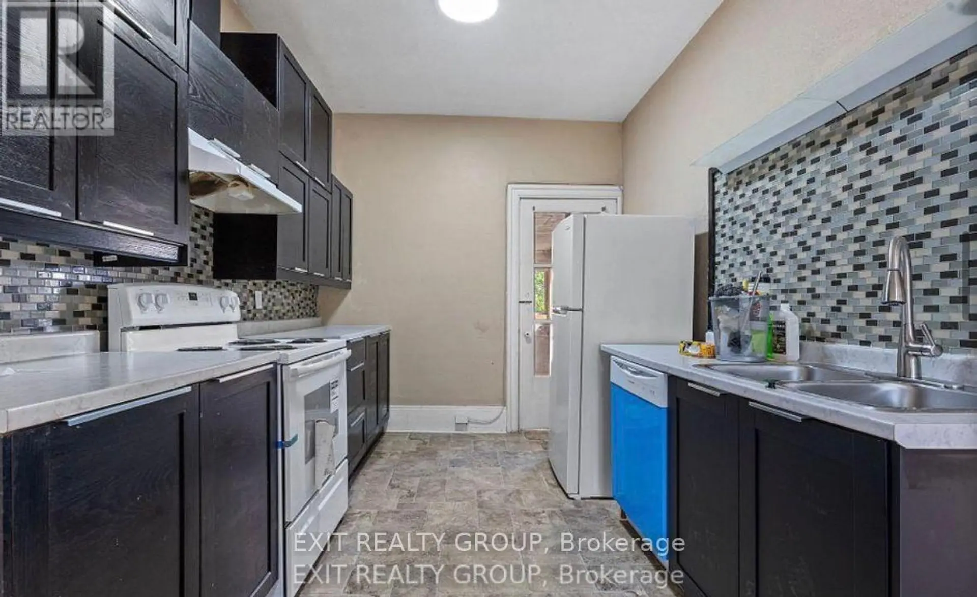 11 ISABEL STREET - Image 11