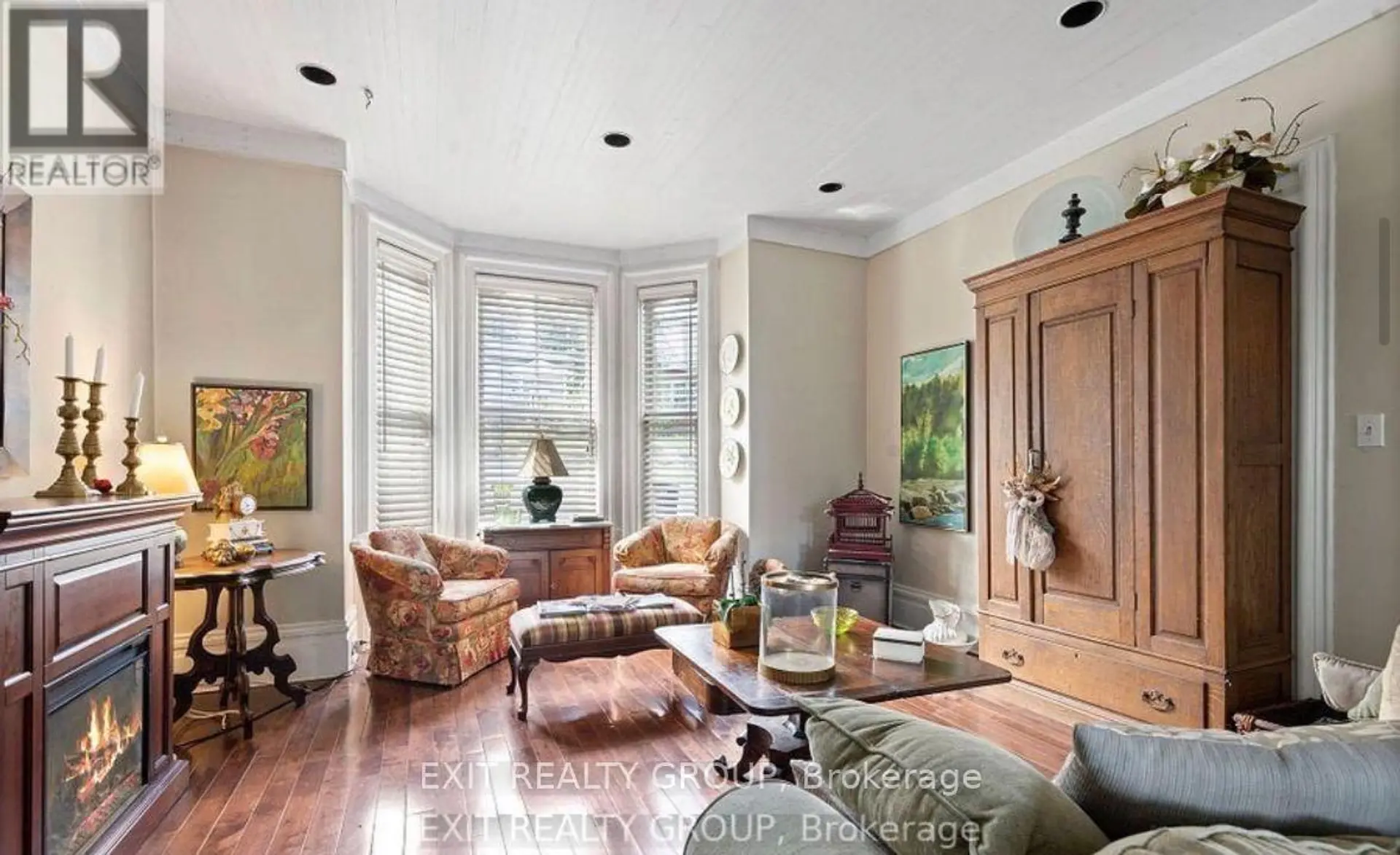 11 ISABEL STREET - Image 10