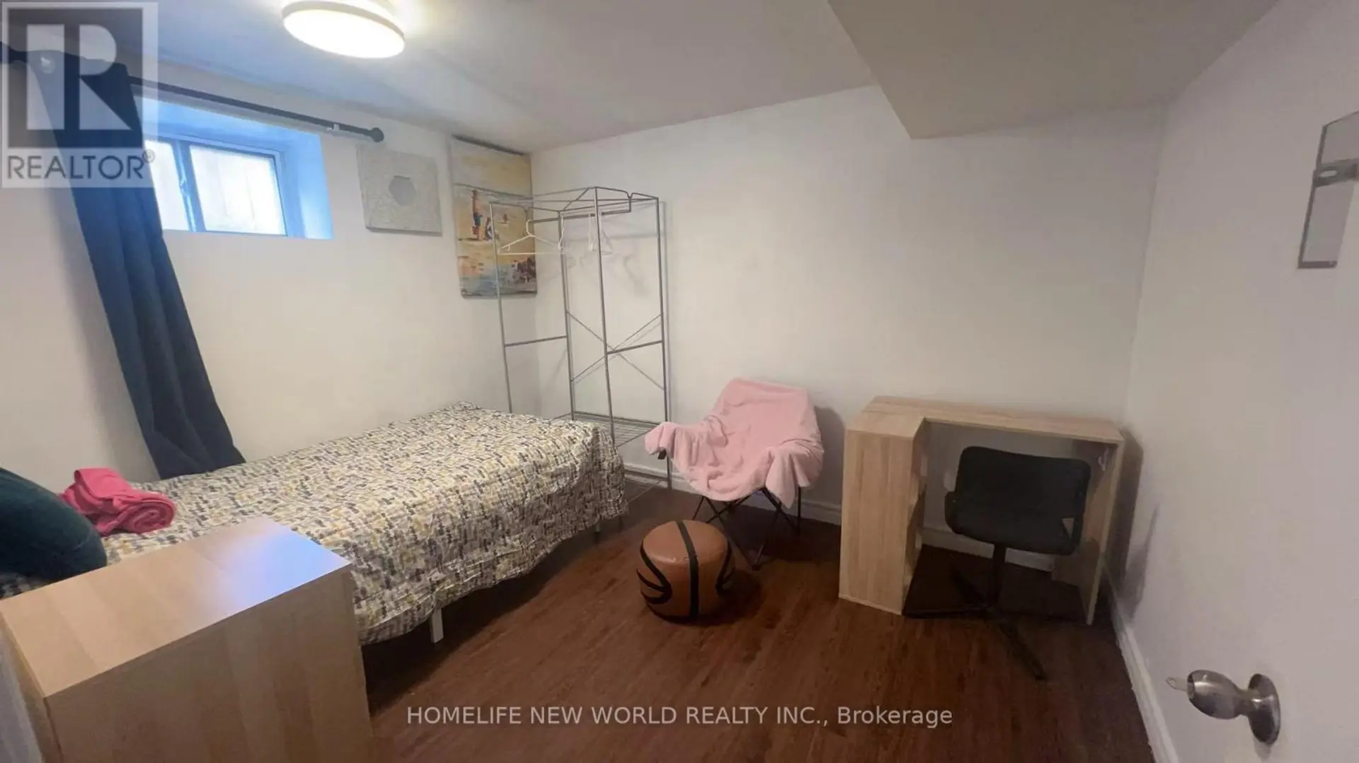 38 AINSDALE ROAD - Image 15
