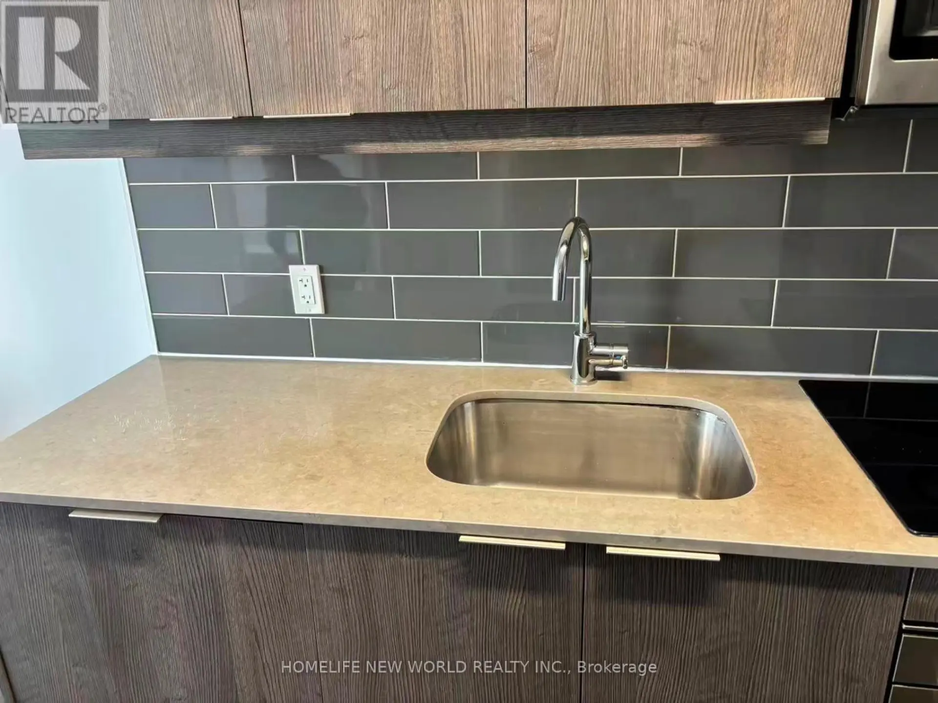 #614 36 FOREST MANOR ROAD - Image 9