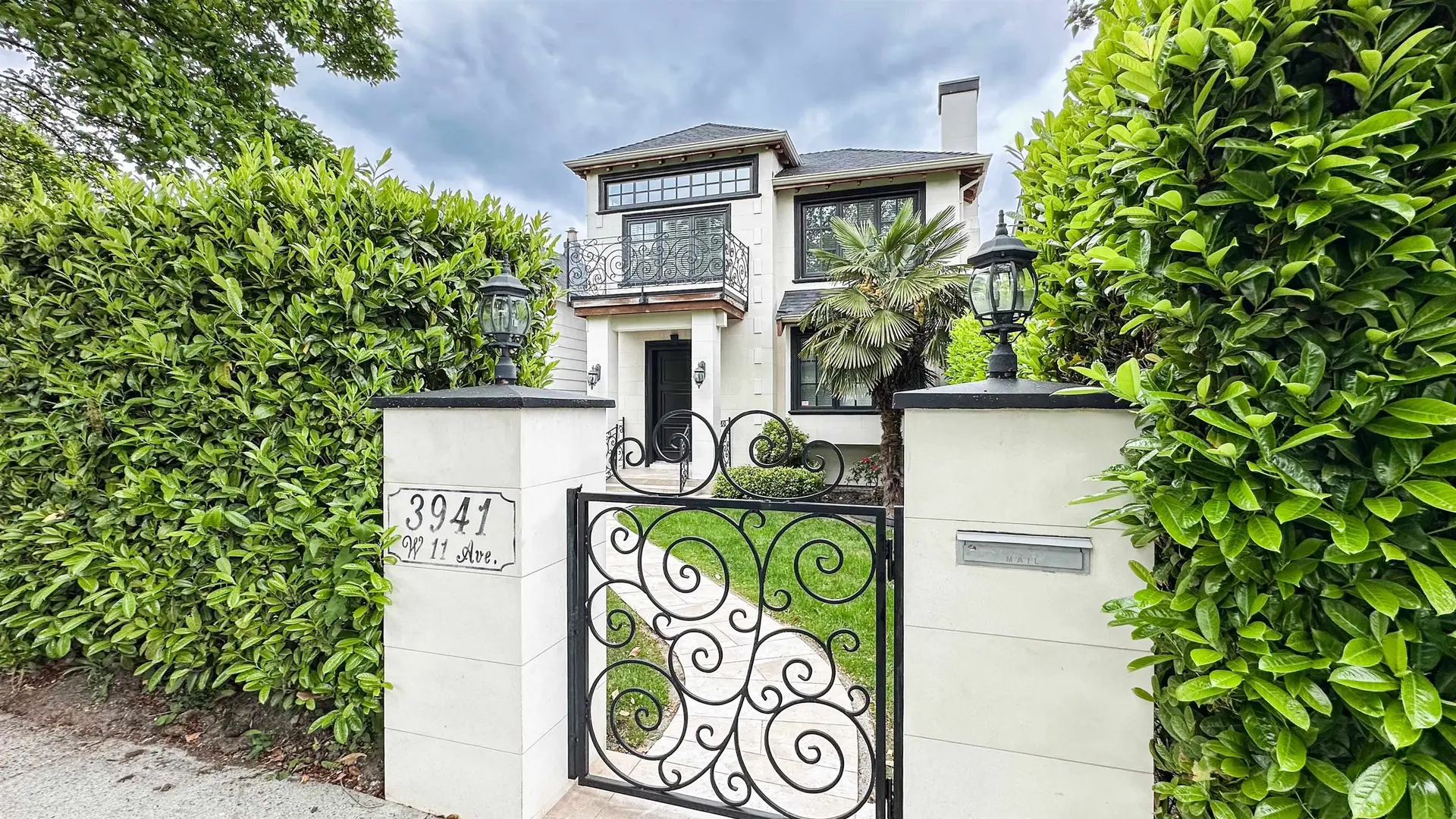 Property at 3941 W 11th Avenue, Vancouver, BC