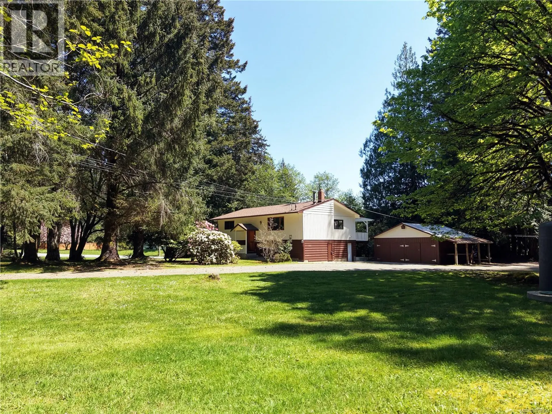 Property at 3384 Otter Point Rd, Sooke, BC