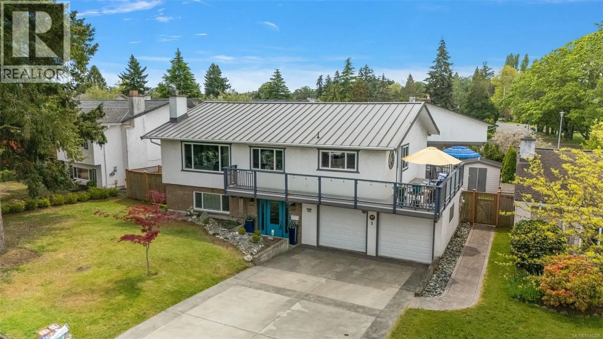 Property at 1645 San Juan Ave, Saanich, BC