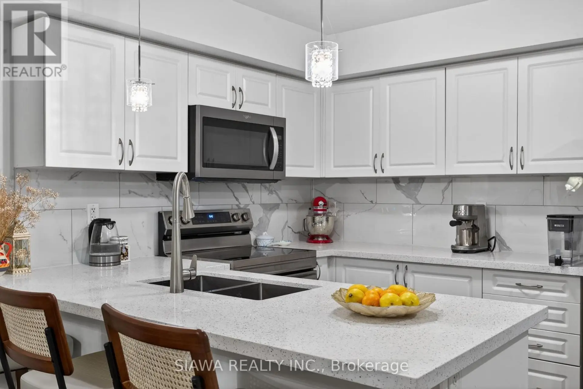 #22 2450 POST ROAD - Image 8