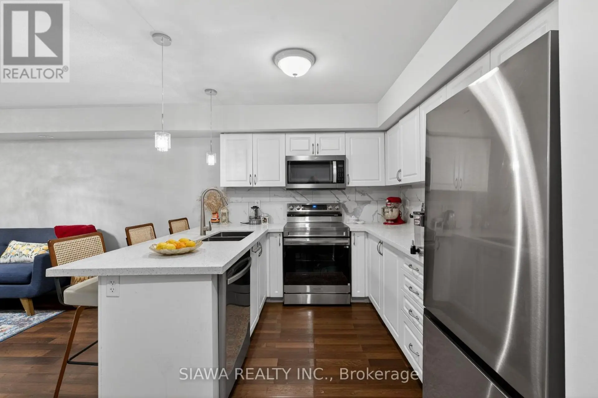#22 2450 POST ROAD - Image 9