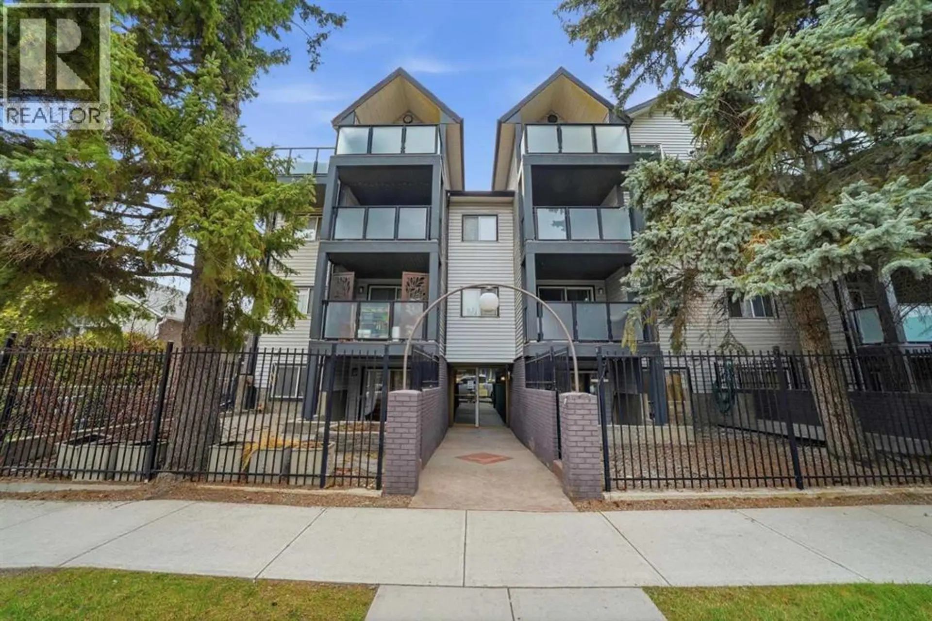 #107 717 4A Street NE - Image 16