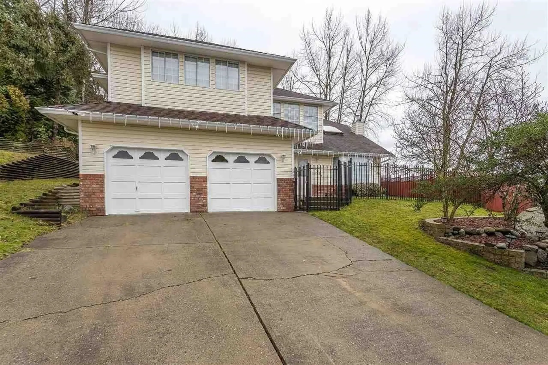 Property at 30922 Sandpiper Place, Abbotsford, BC