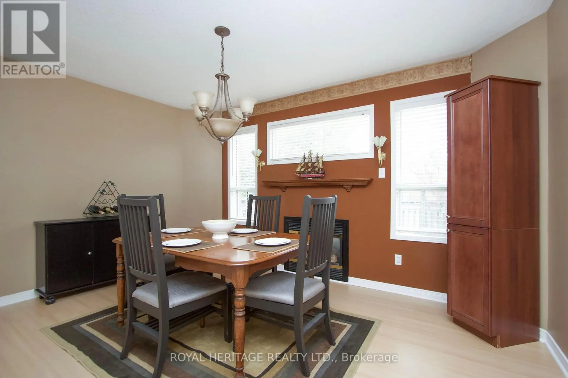 92 BOOTH CRESCENT - Image 9