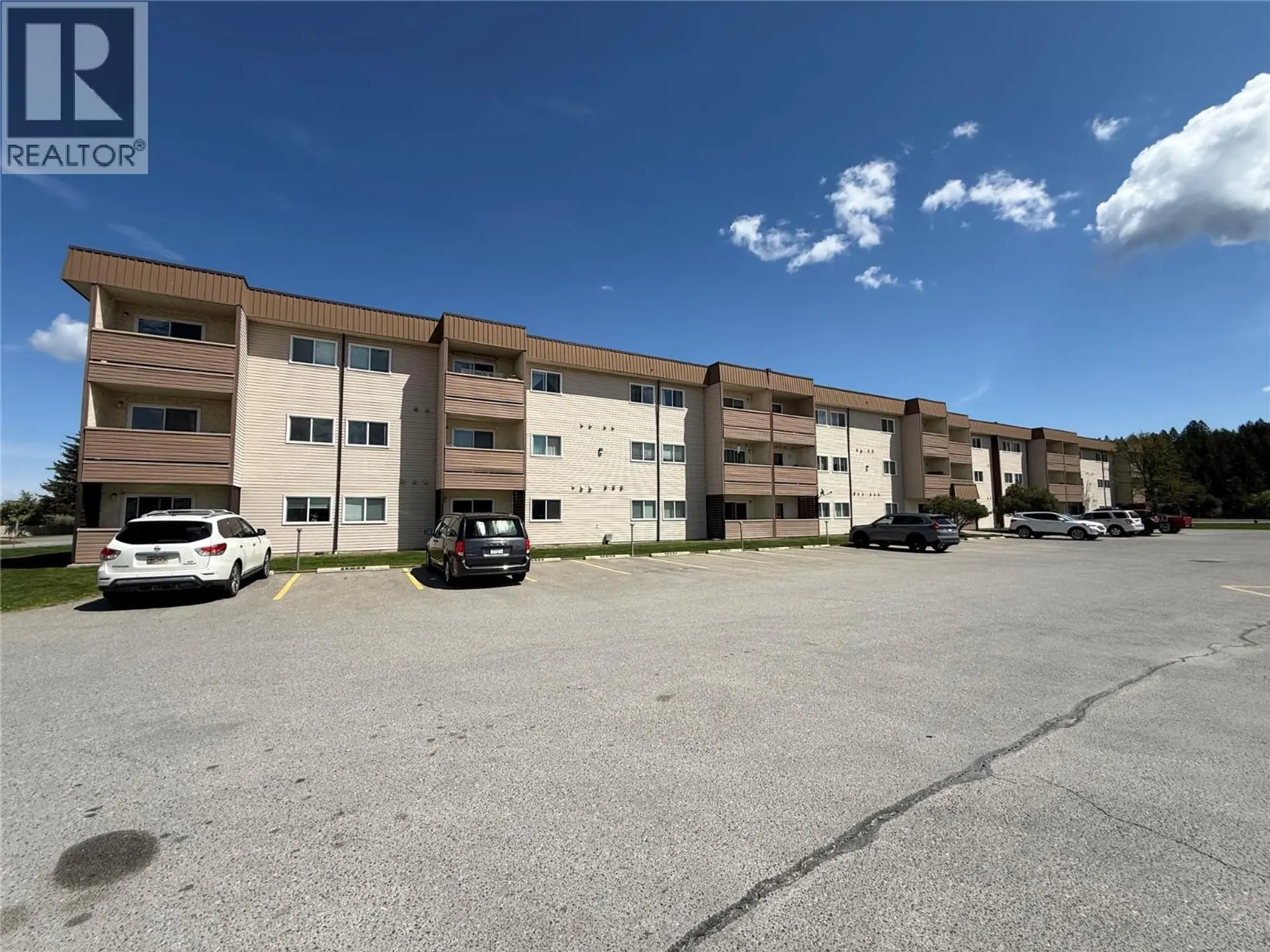 Property at #3007 2501 12th Street N, Cranbrook, BC