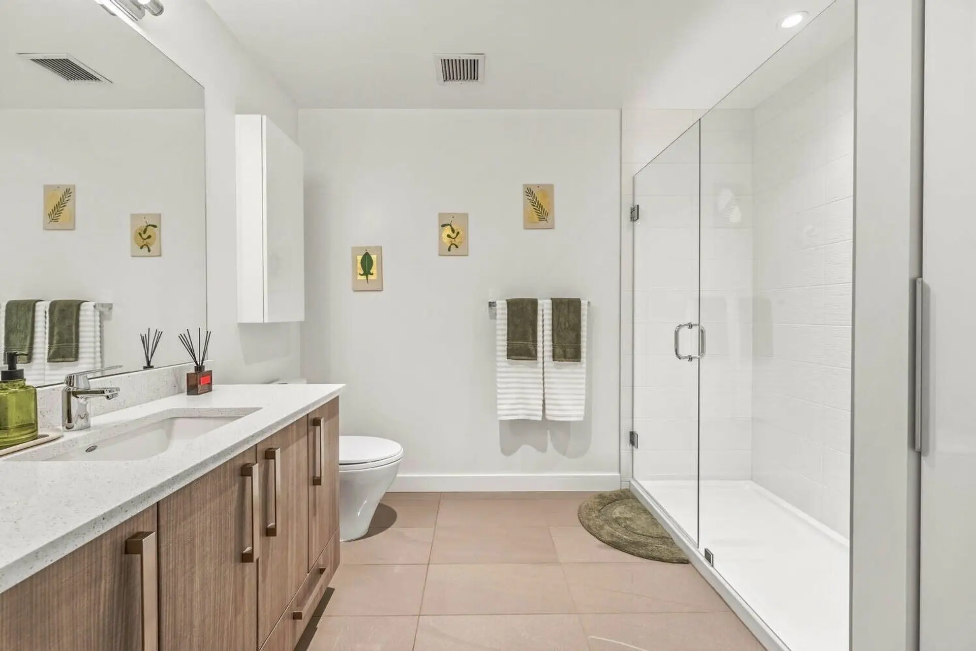 #408 105 W 2nd Street - Image 10
