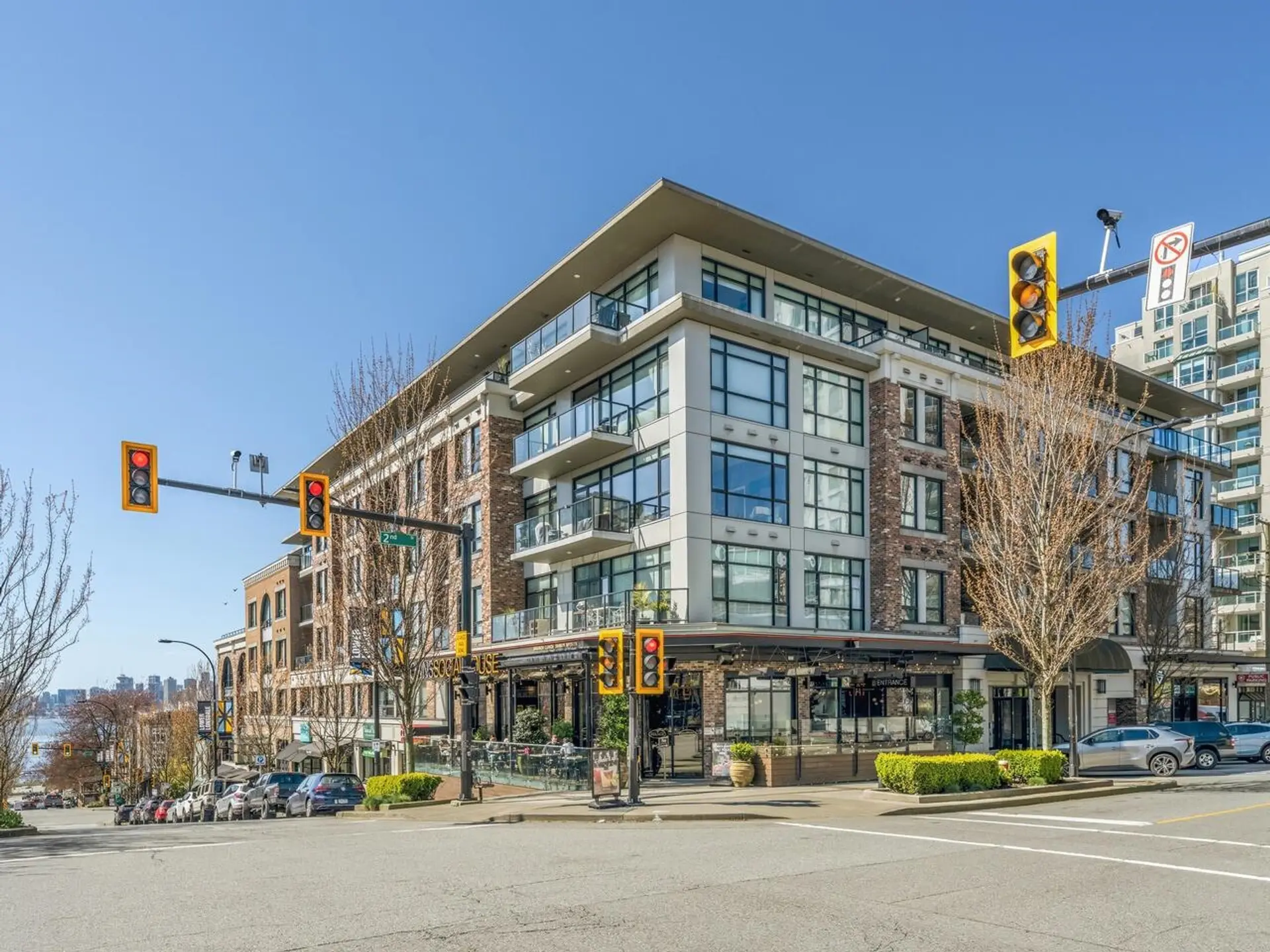 #408 105 W 2nd Street - Image 15