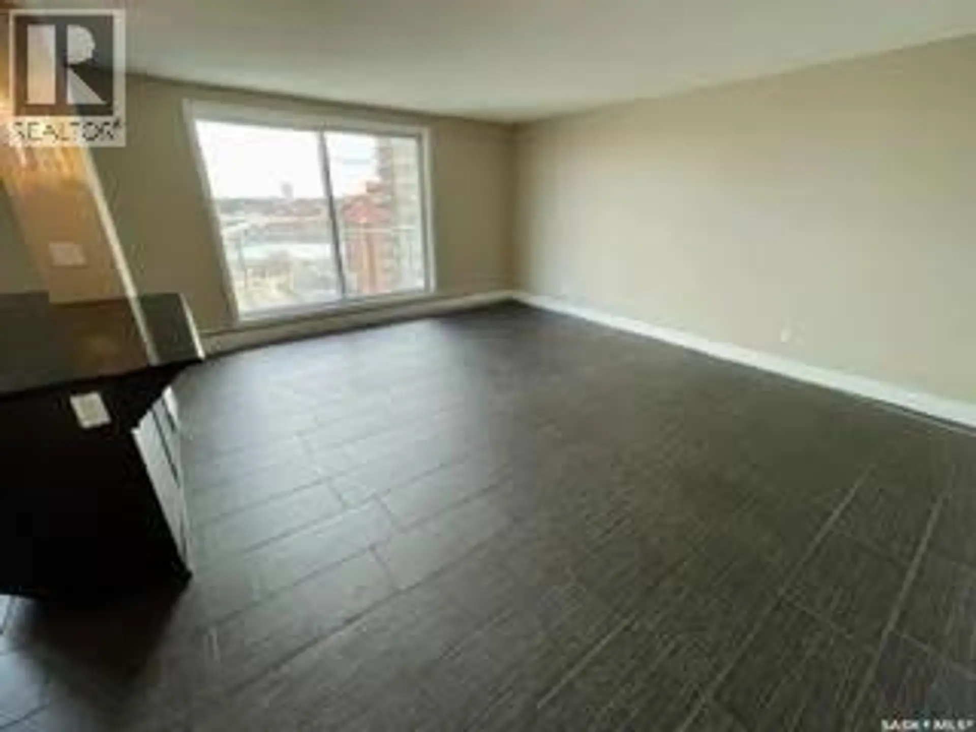 #1804 320 5th AVENUE N - Image 5