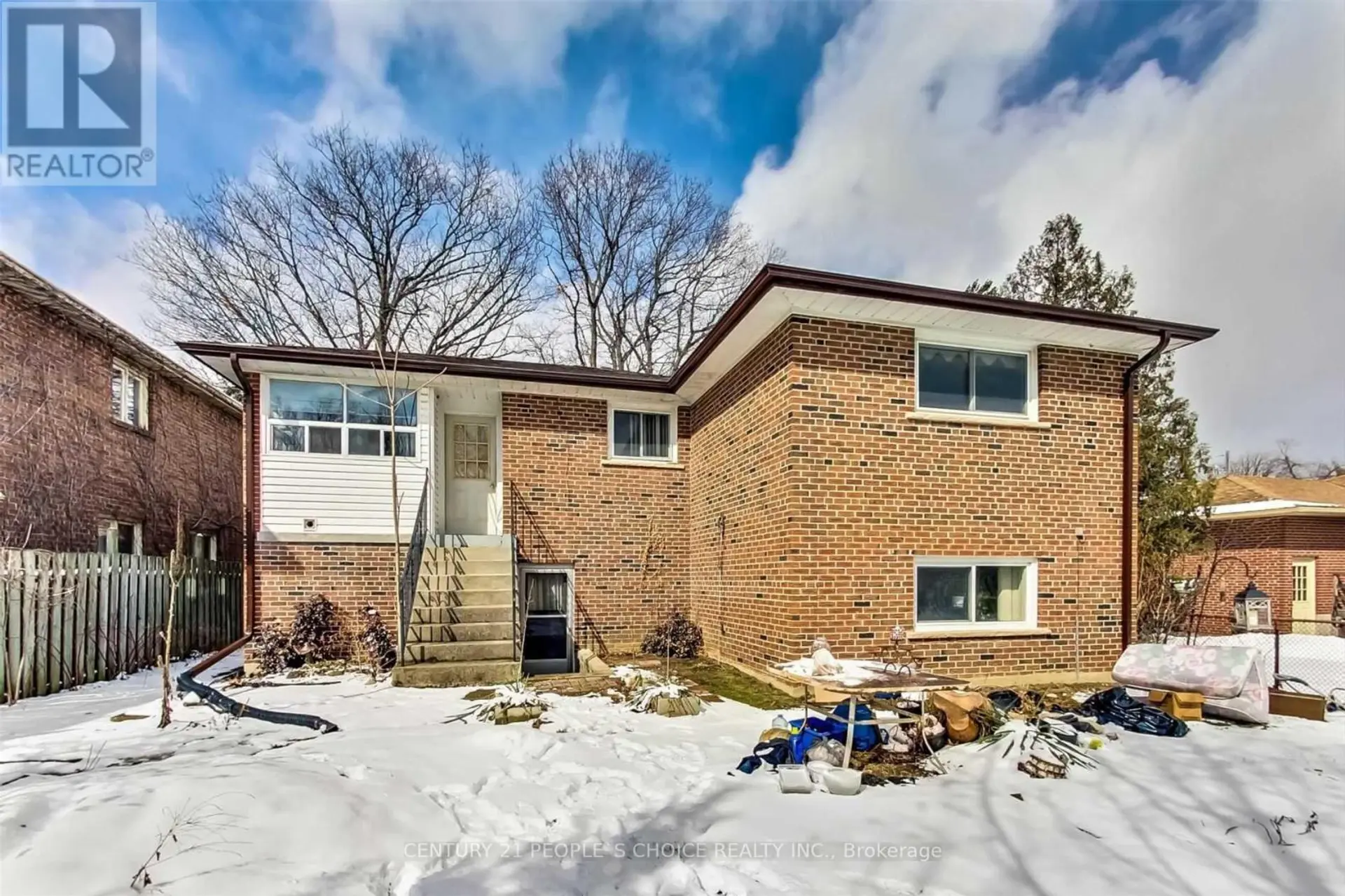 7 RIVERSIDE DRIVE - Image 4