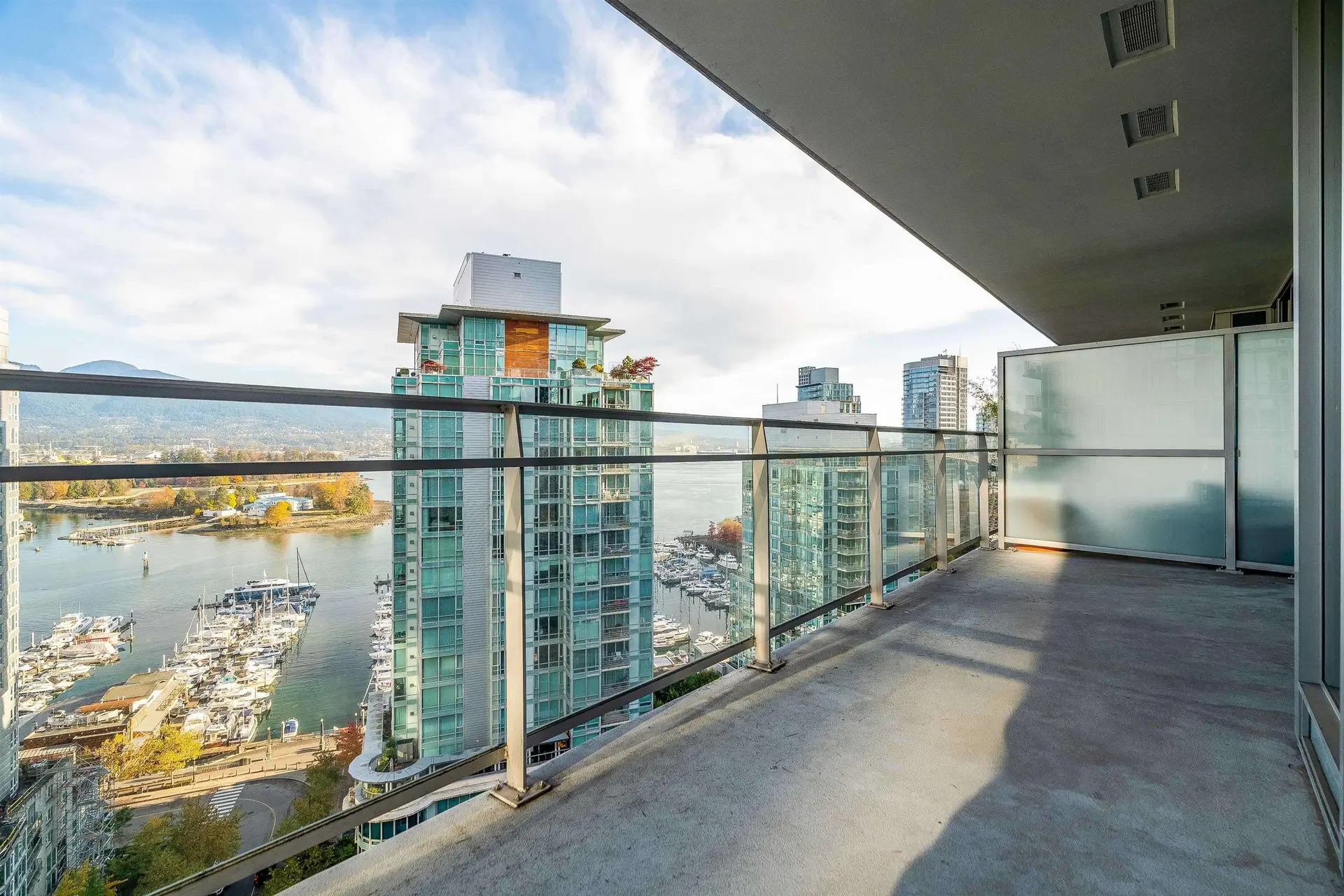 #2101 1499 W Pender Street - Image 5