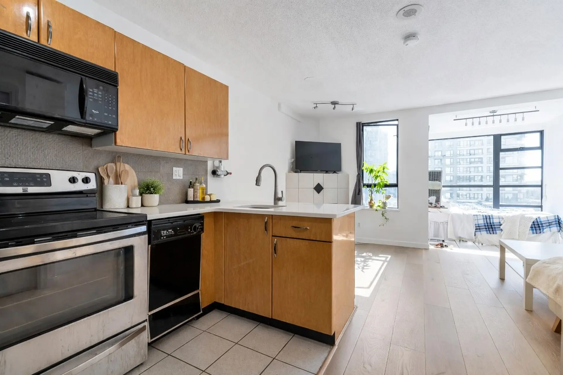 Property at #805 939 Homer Street, Vancouver, BC