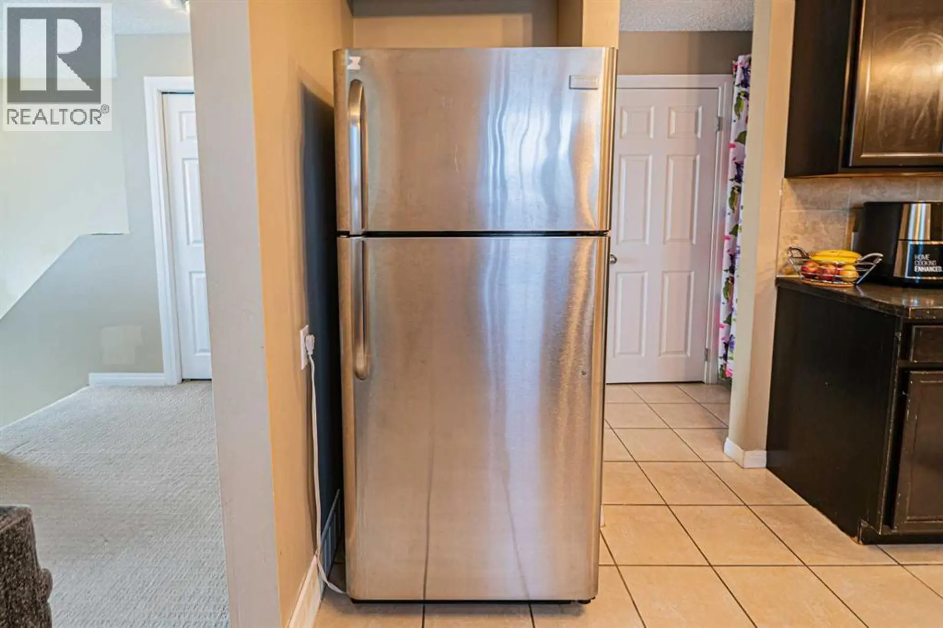 43 Abbercove Road SE - Image 6