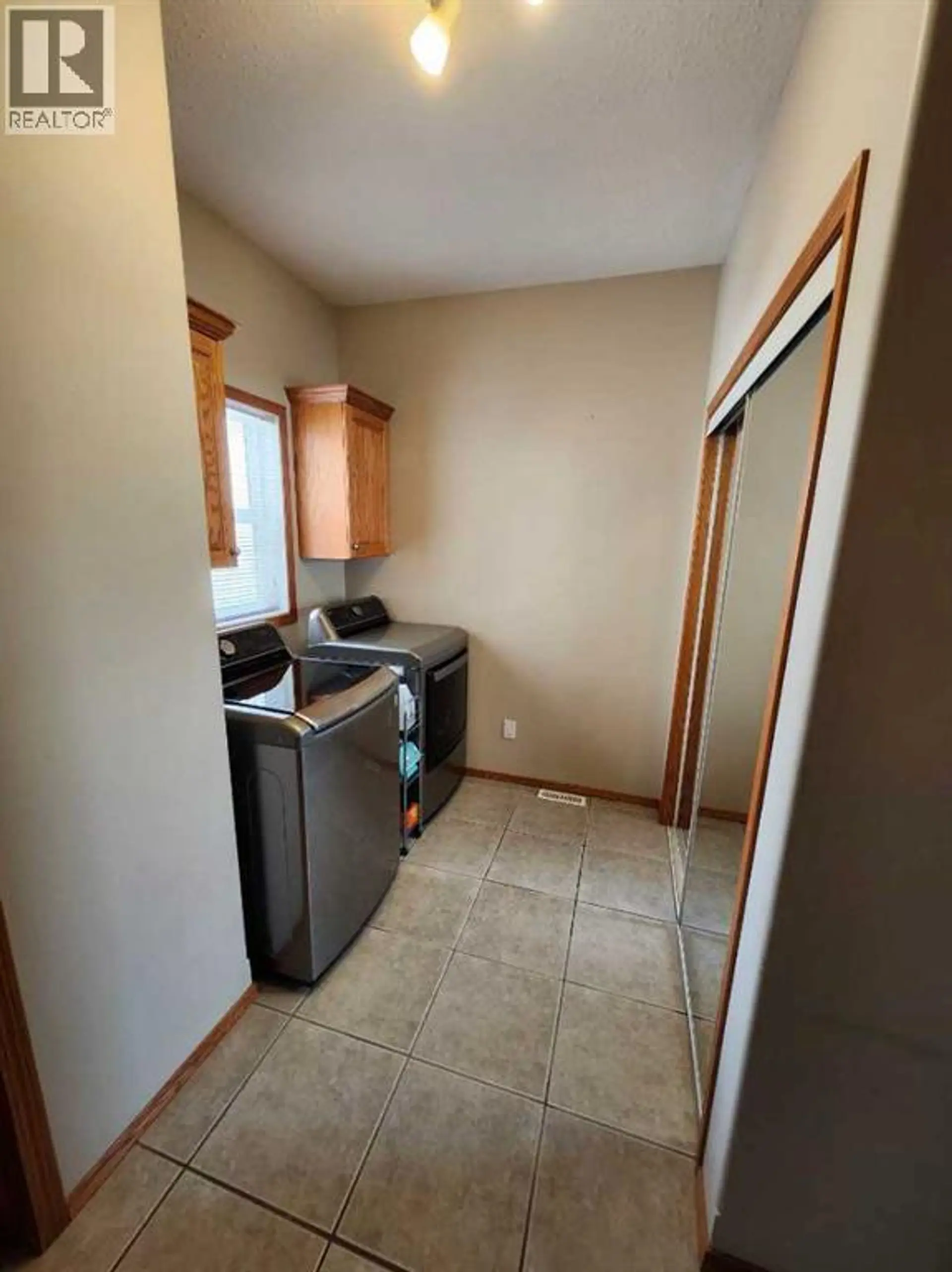 31 Oaklands Crescent - Image 11