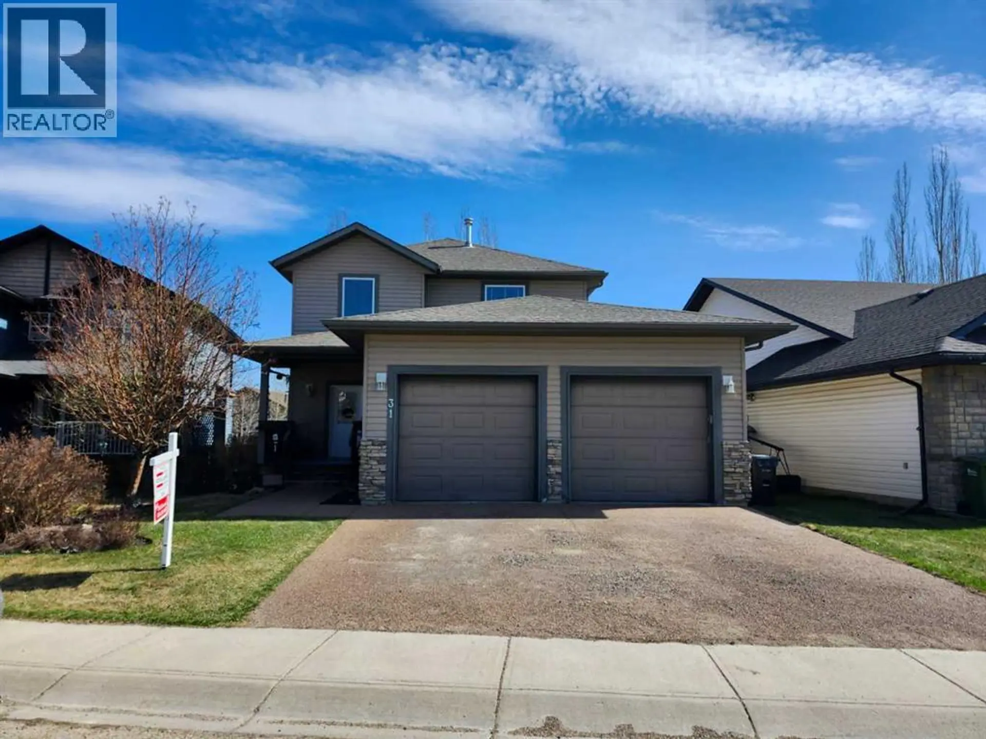 31 Oaklands Crescent - Image 1